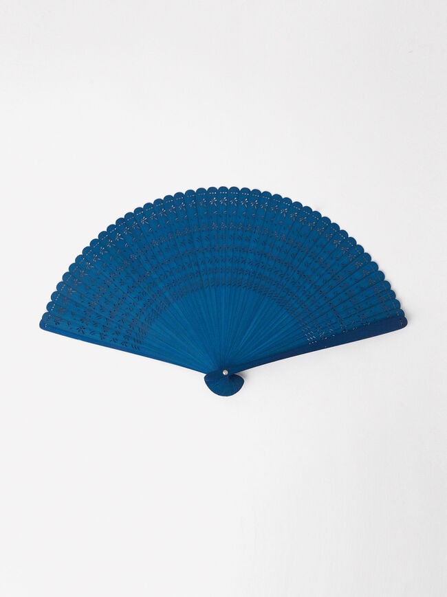 Bamboo Perforated Fan image number 0.0