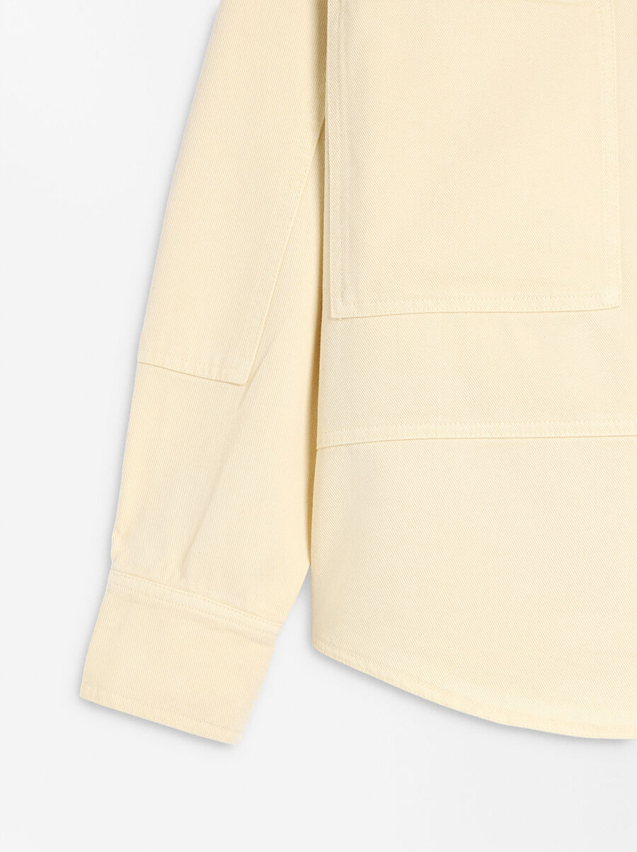 Long-sleeved denim shirt