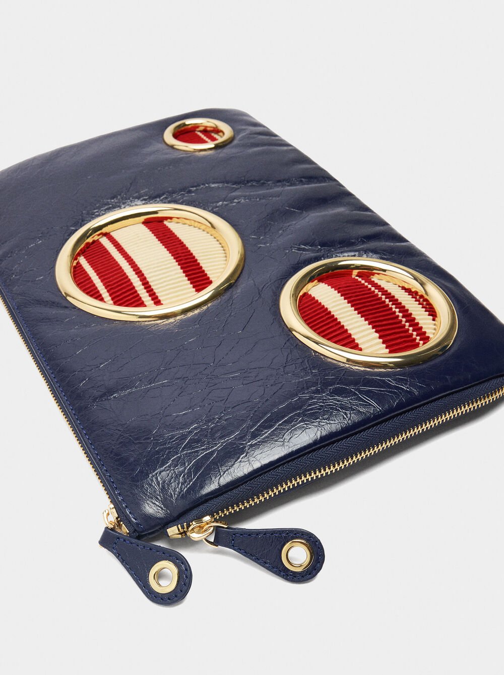 Envelope leather bag with mesh details