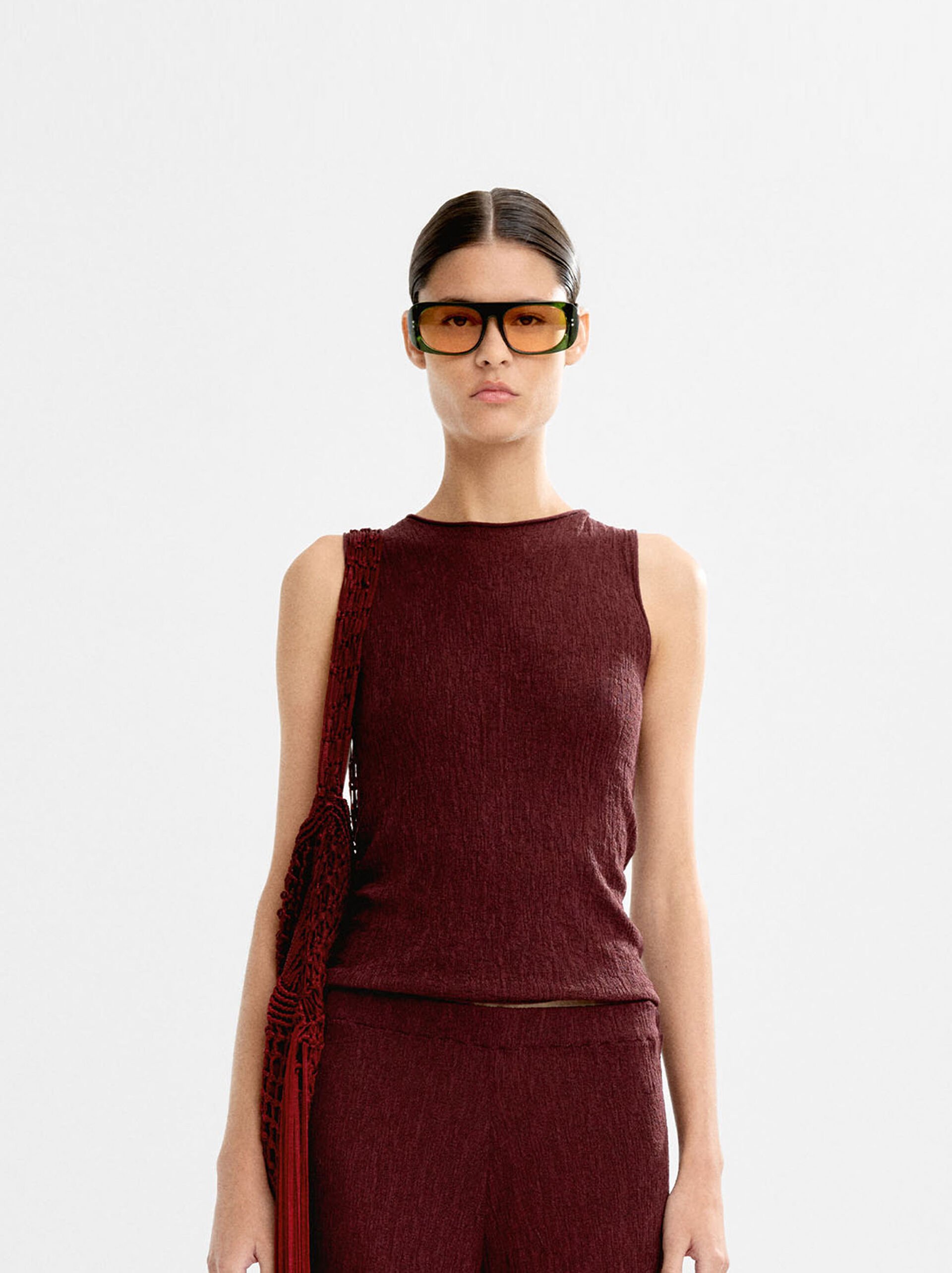 Knit sleeveless top image number 7.0