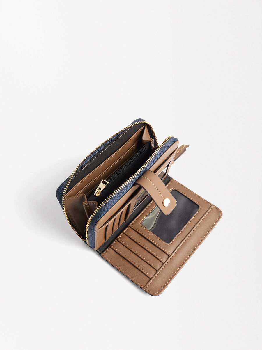 Textured wallet