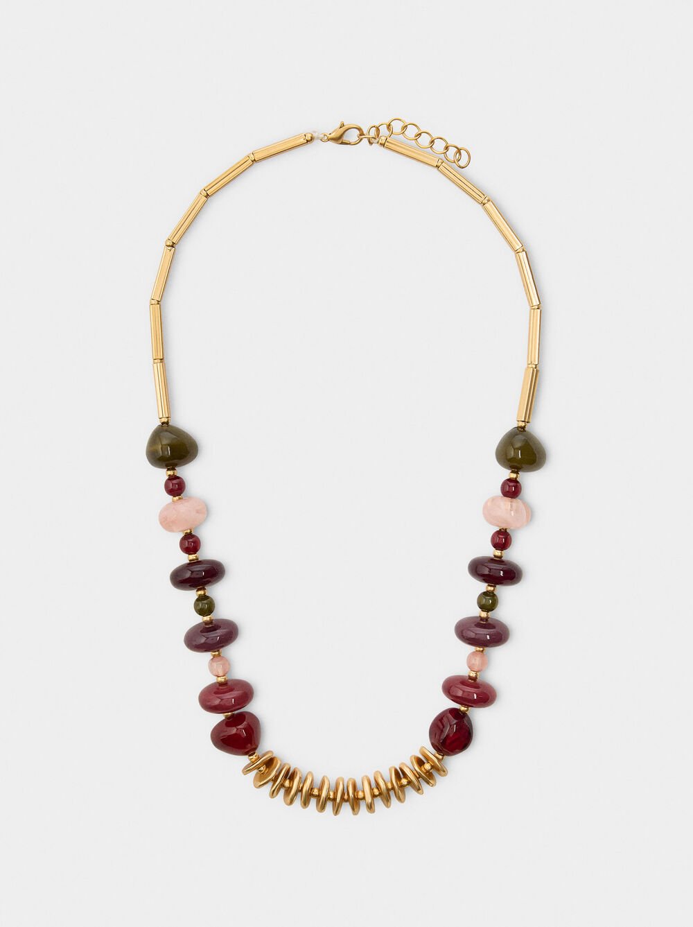 Short necklace with multicolor beads