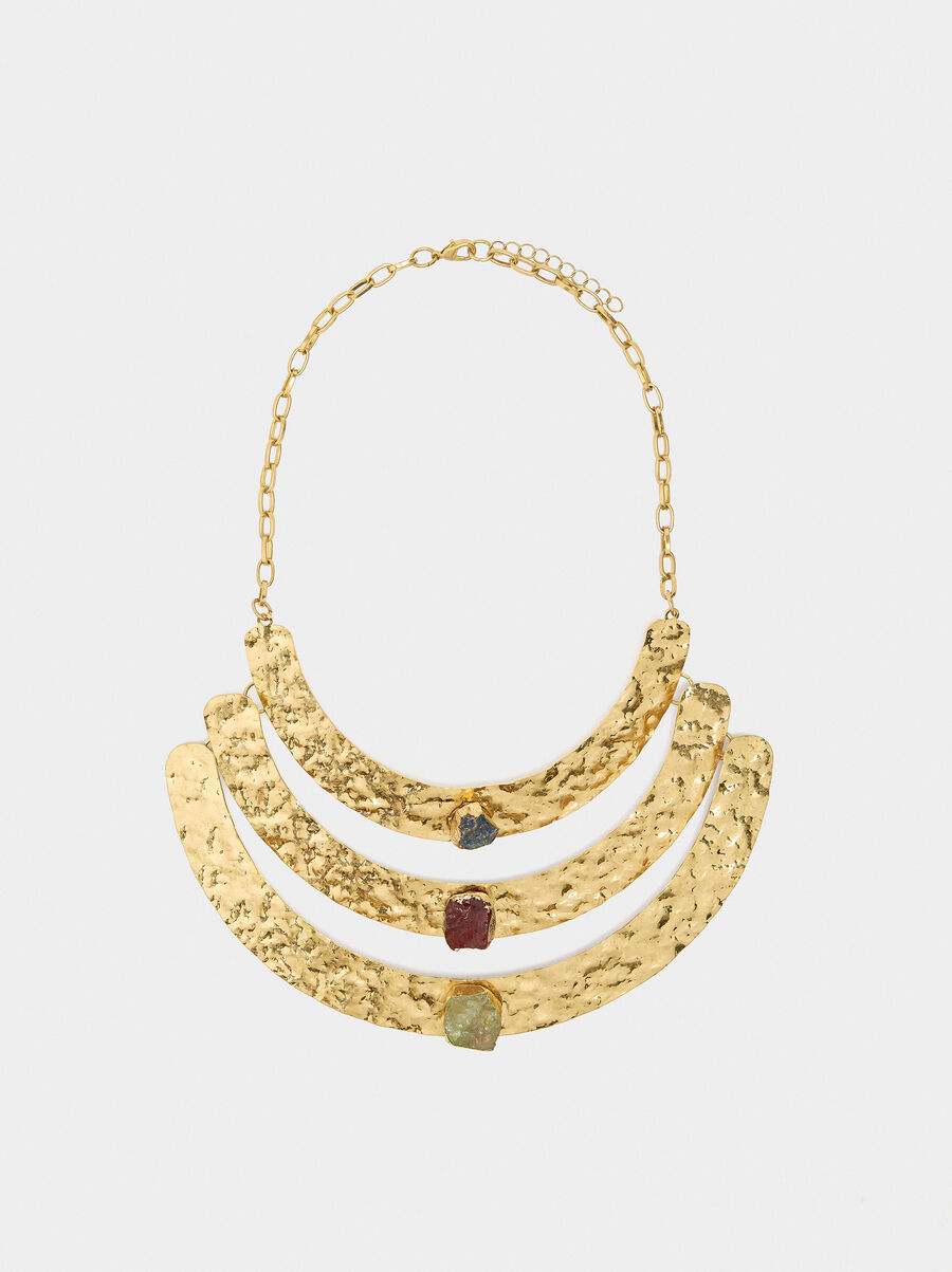 Triple necklace with arches and stones