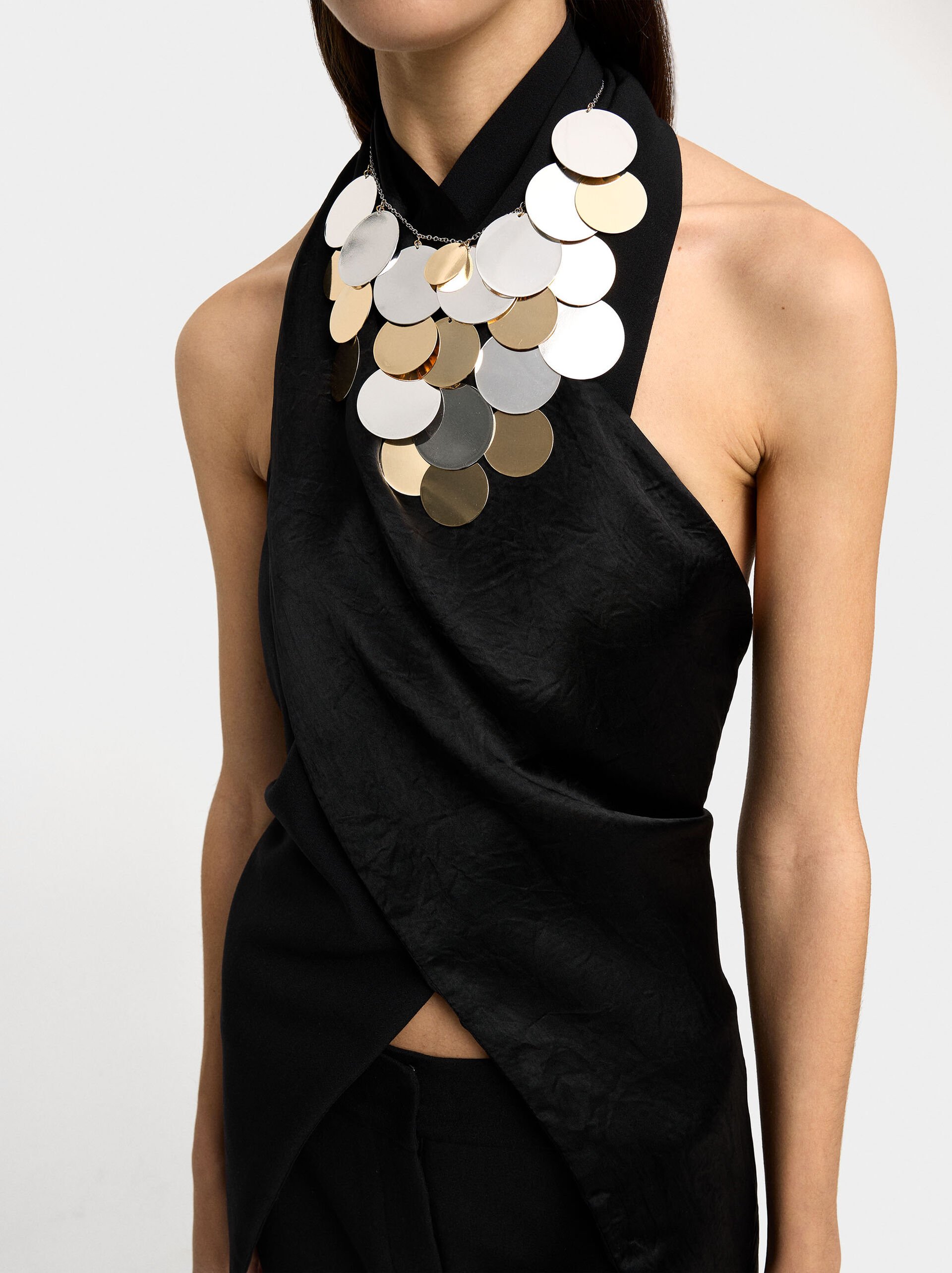 Bicolor multicircle necklace image number 1.0