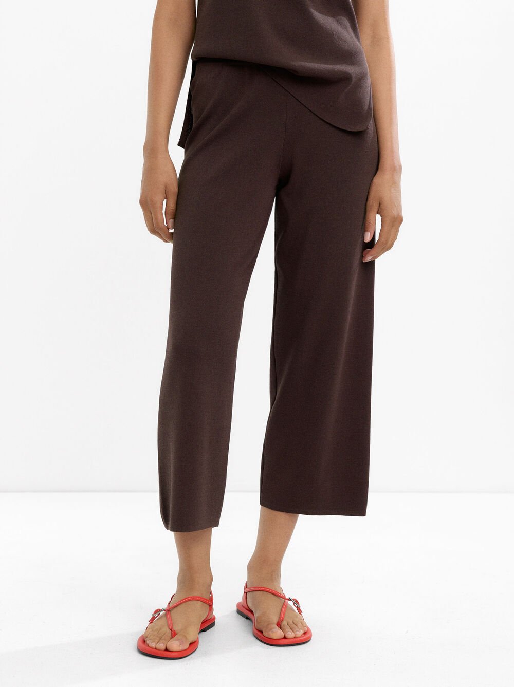 Cropped knit pants