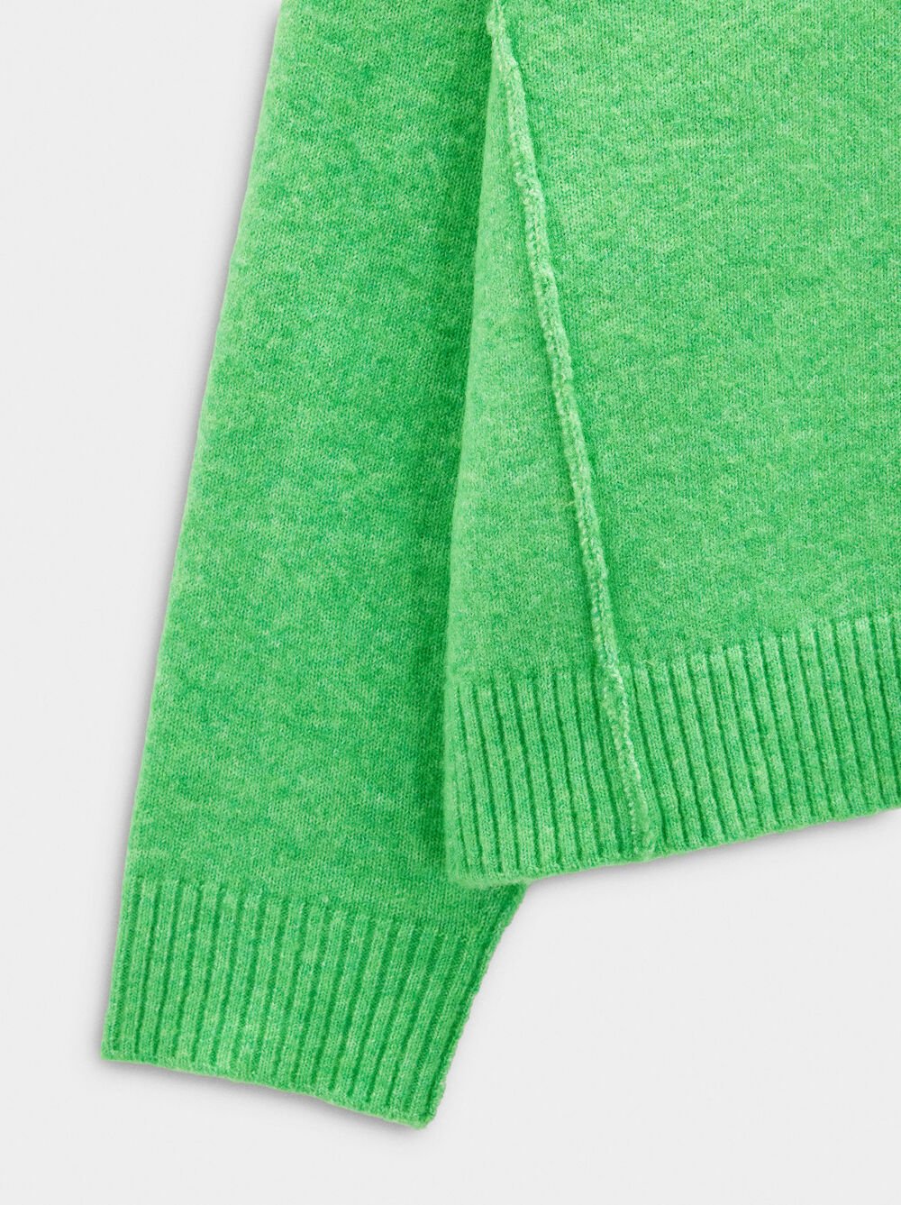 Knit sweatshirt