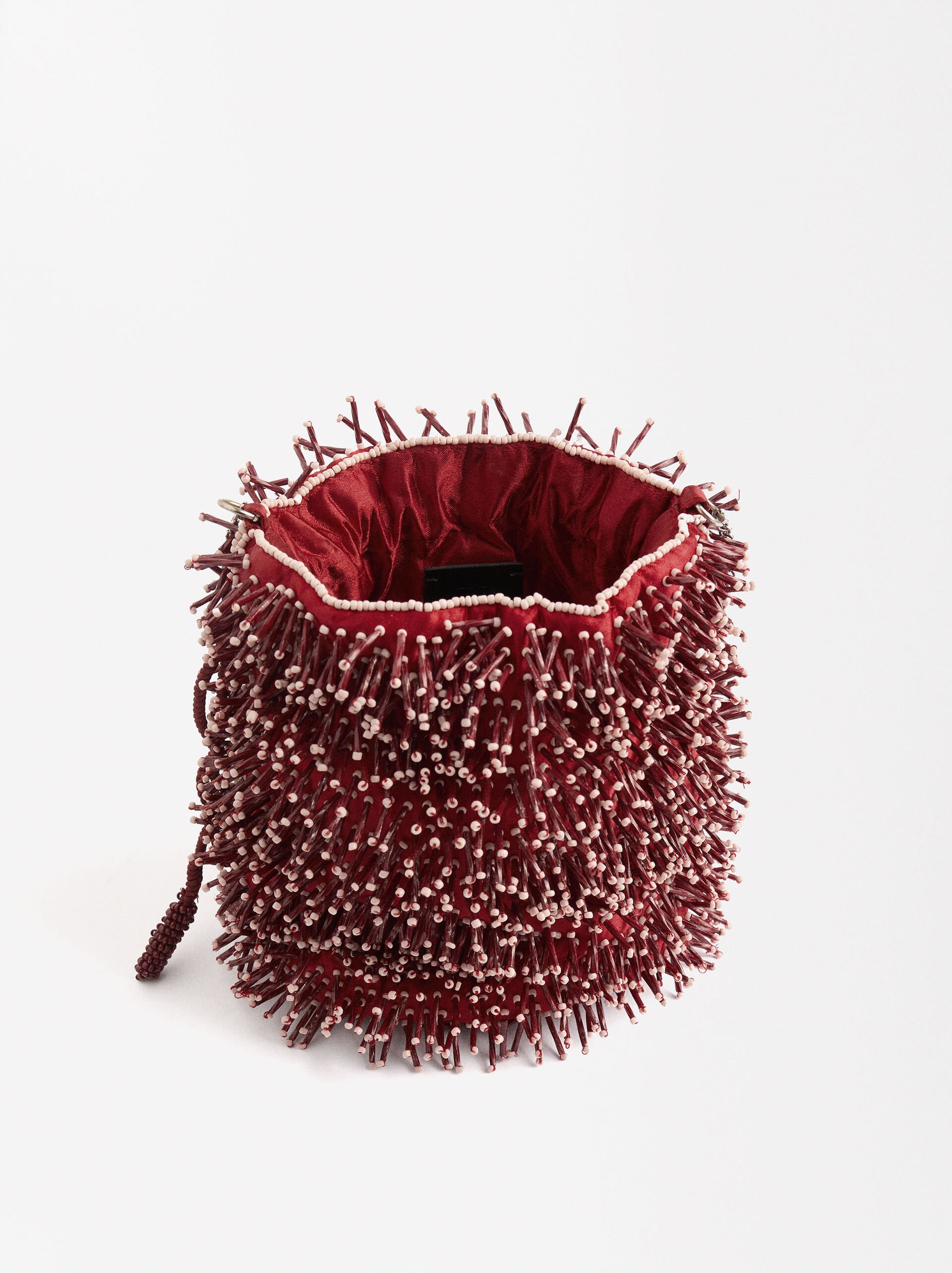 Party bag with beads image number 3.0