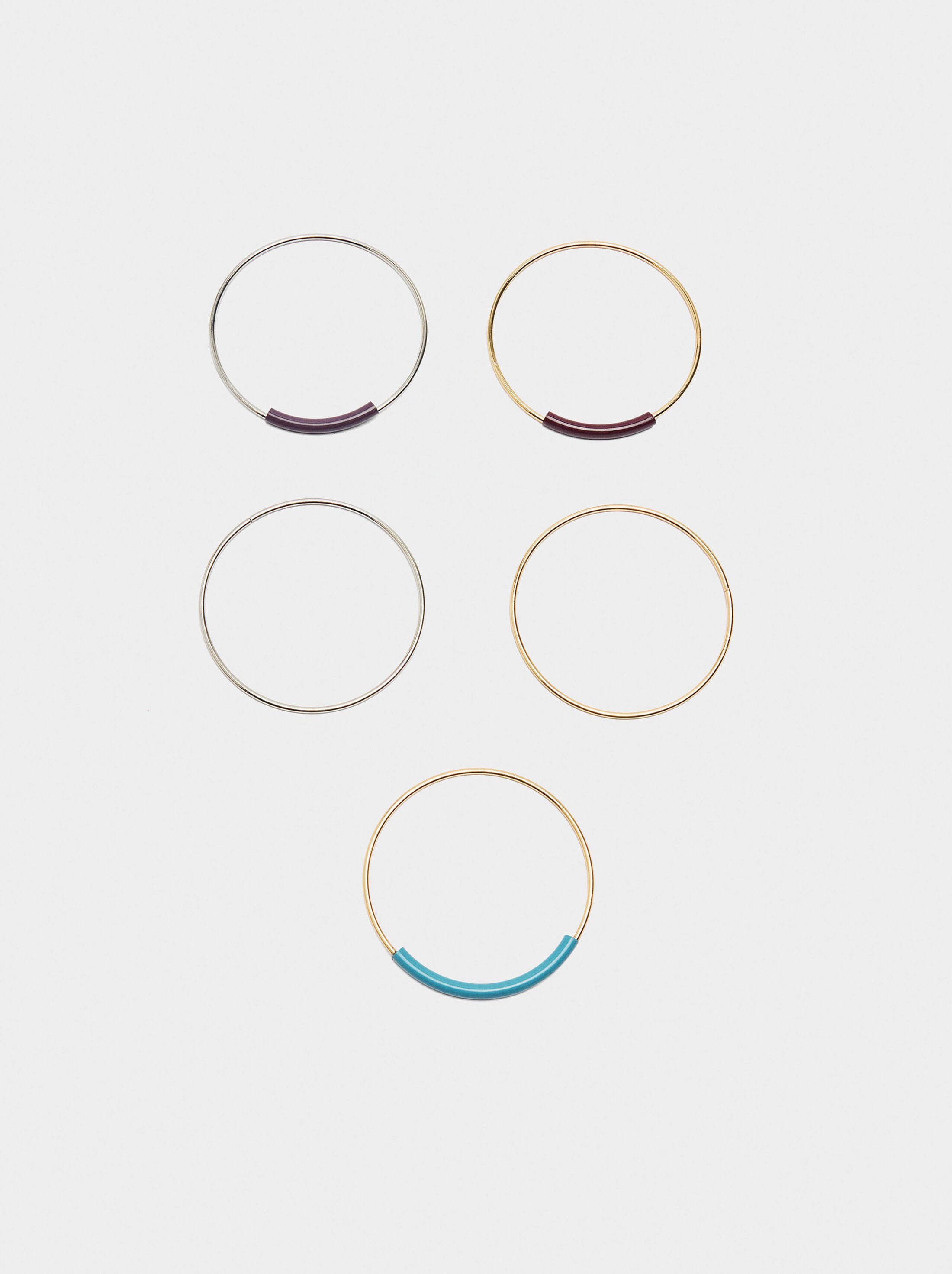 Set de pulseras con esmalte image number 2.0