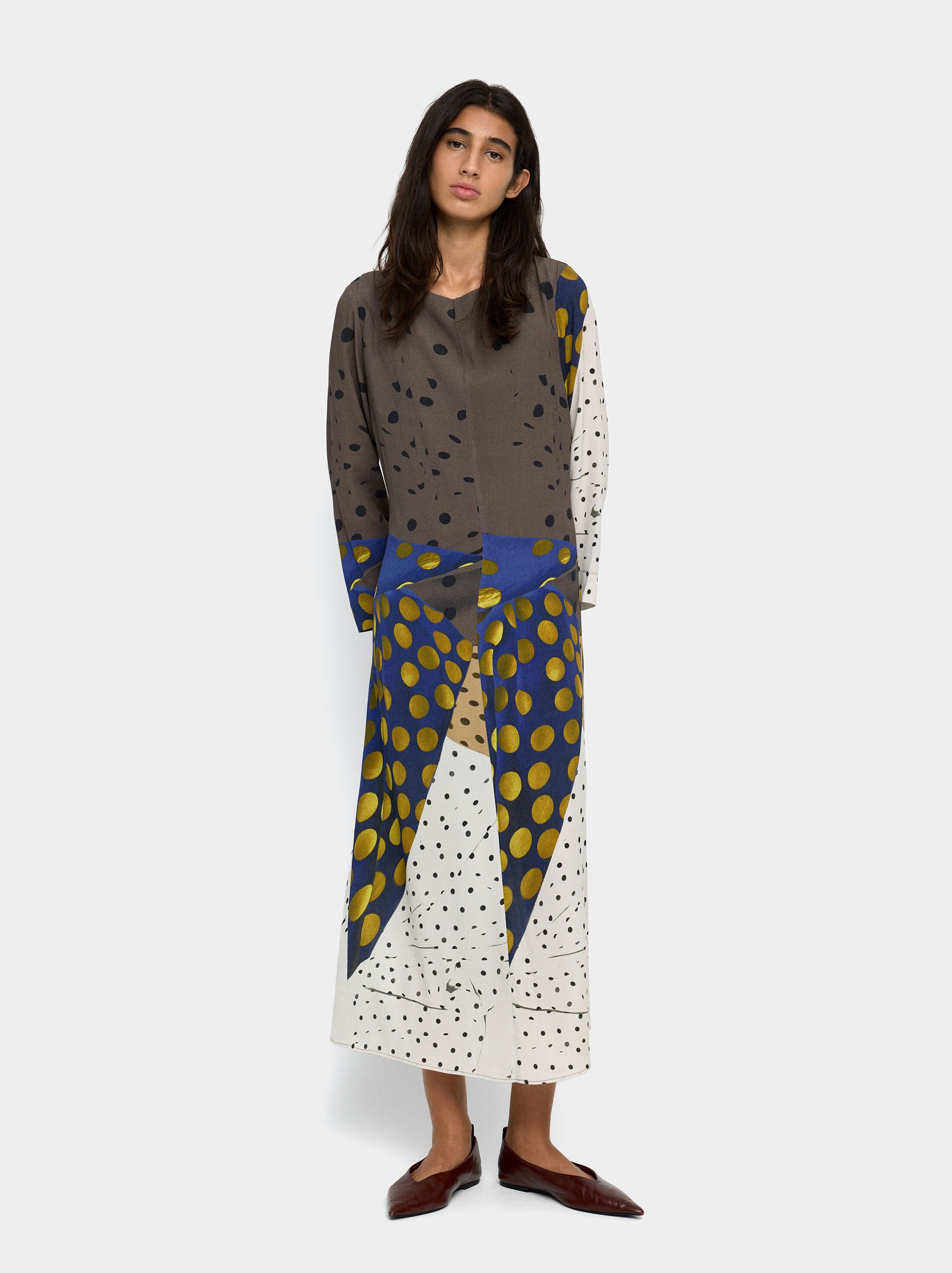 Long printed dress image number 3.0