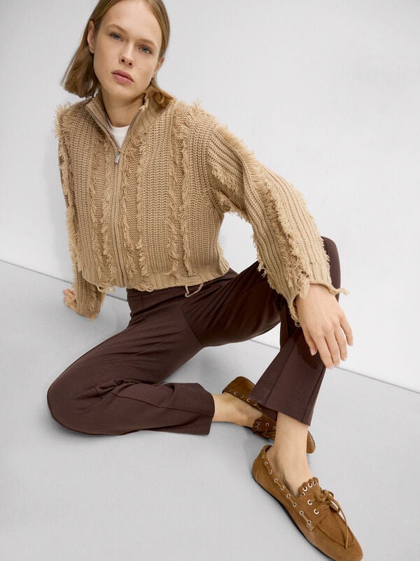 Trousers with stitching detail