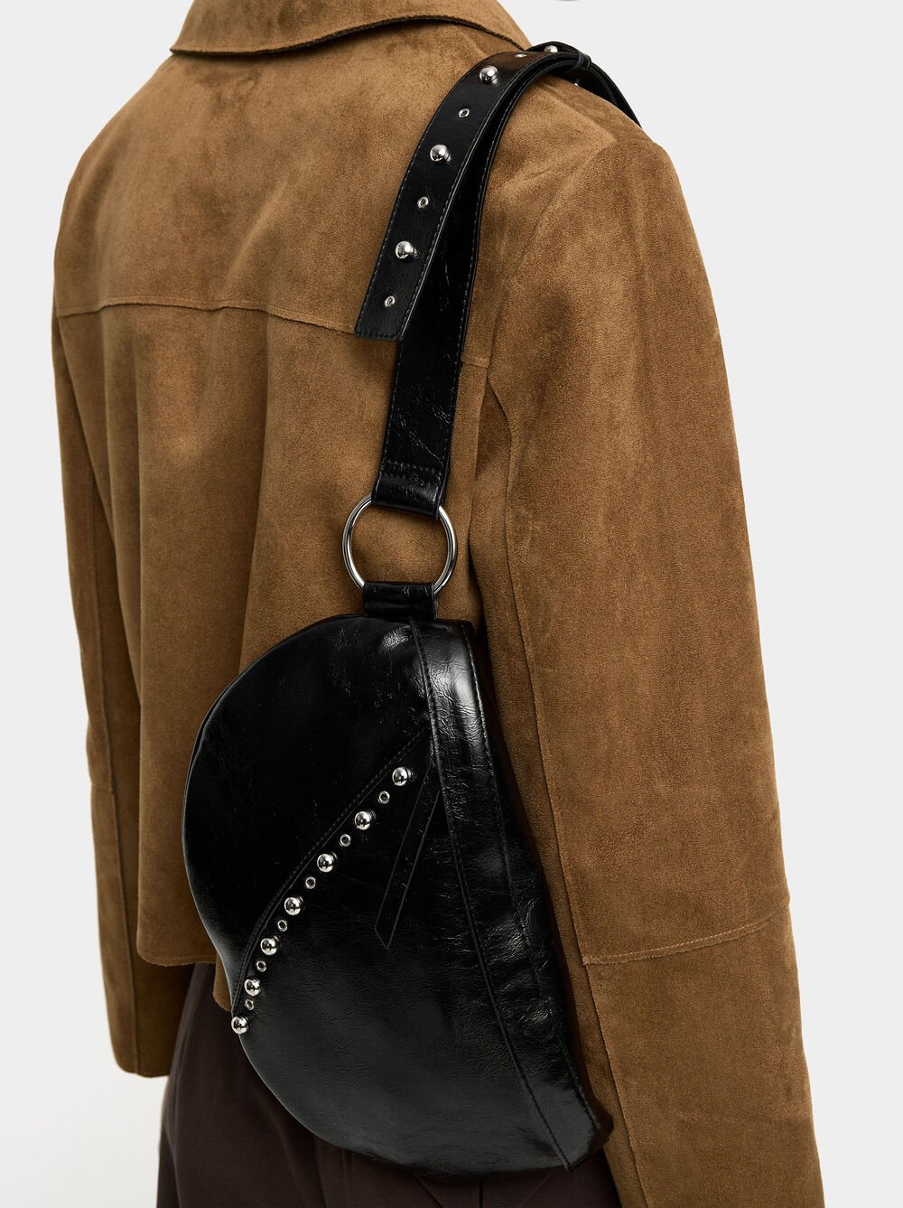 Sac banane avec des sphères métalliques