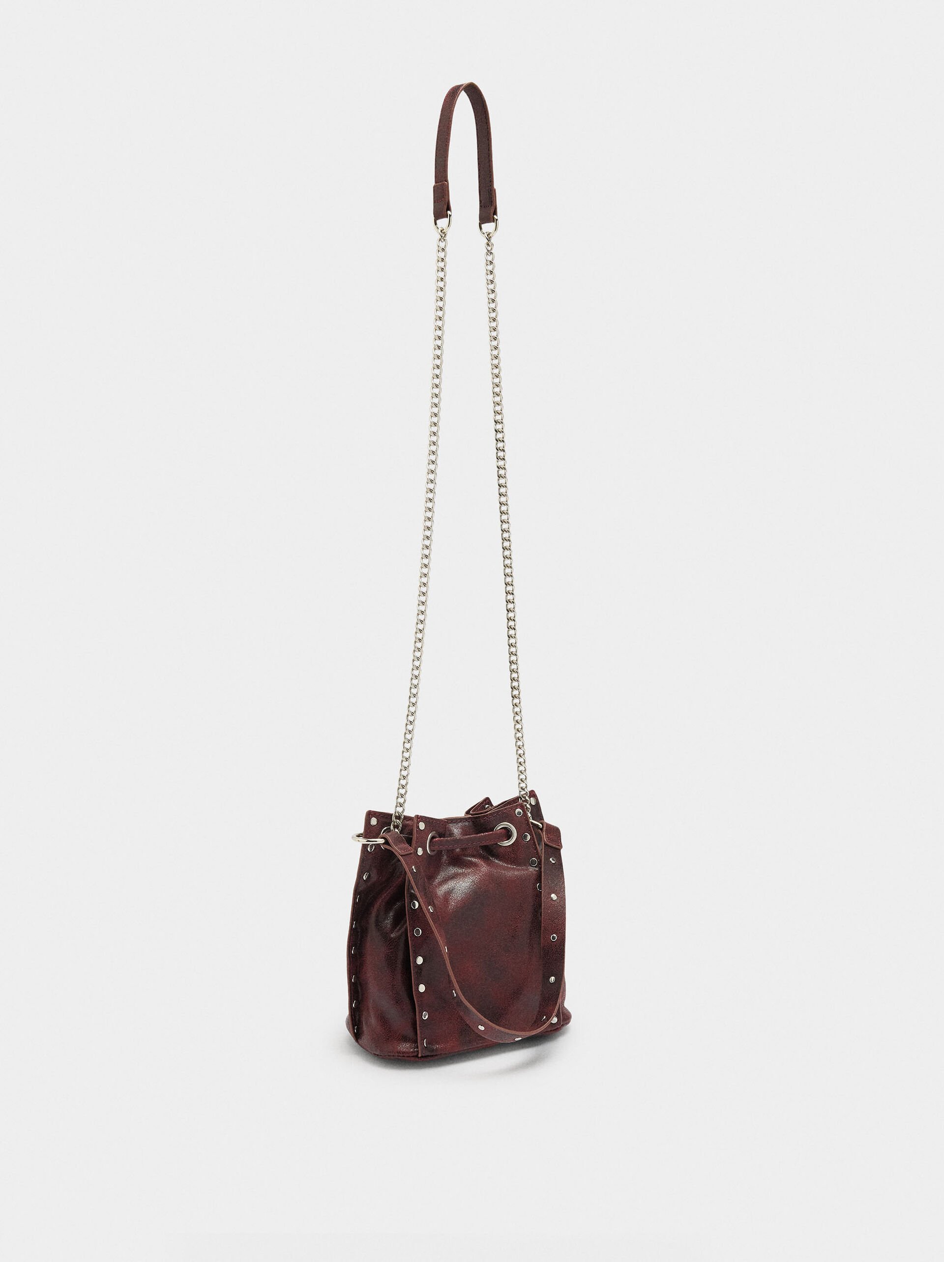 Shoulder bag with studs  image number 3.0