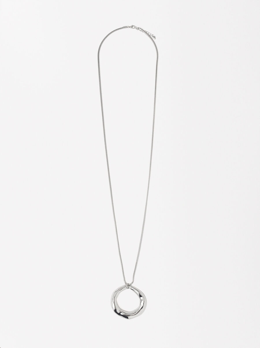 Collier argenté avec pendentif