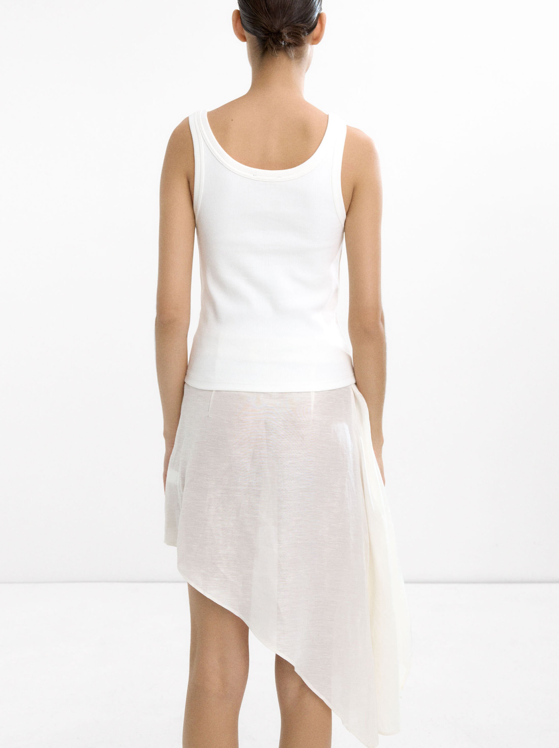 Top with beaded flowers image number 3.0