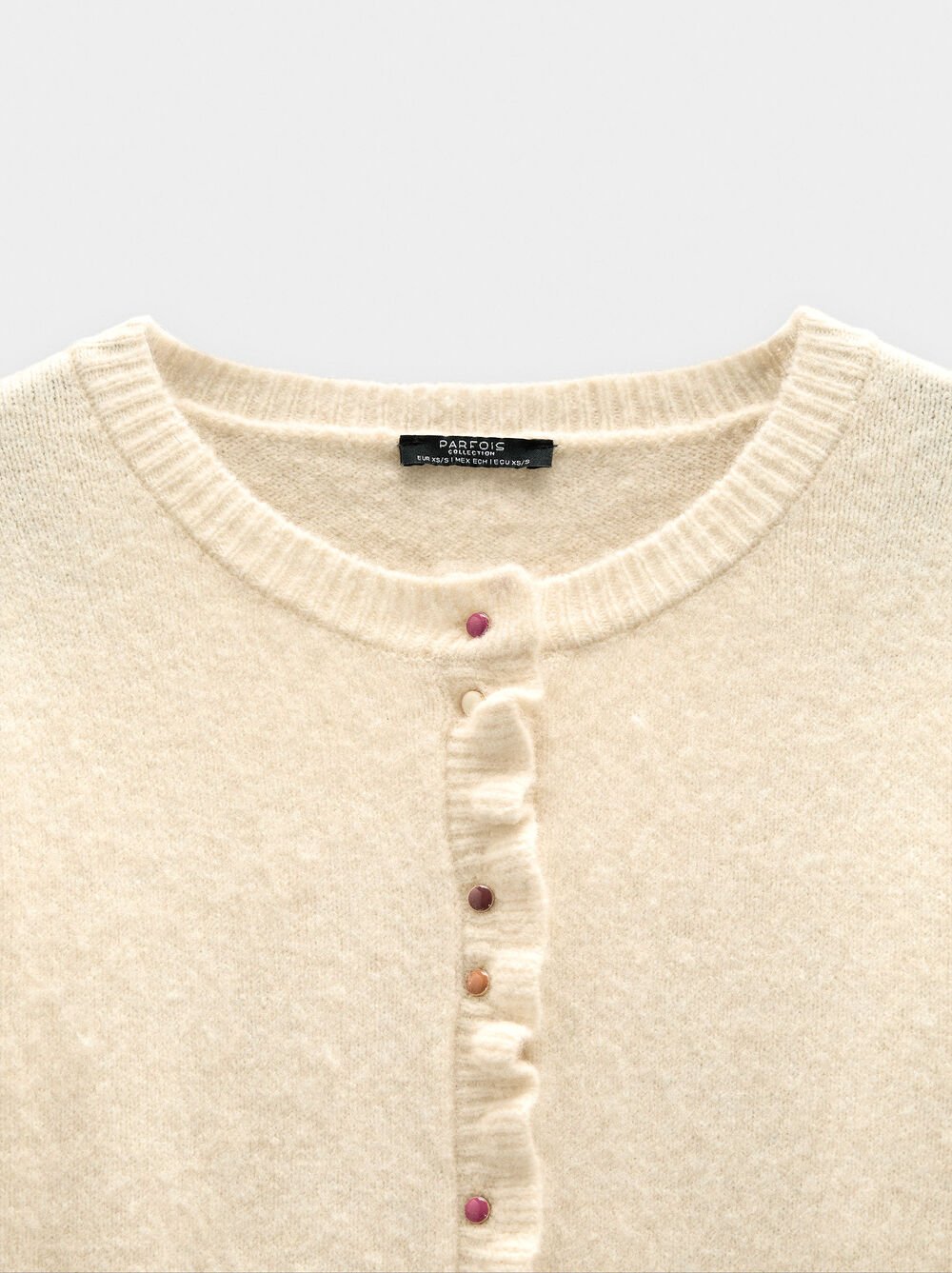 Knitted cardigan with ruffles