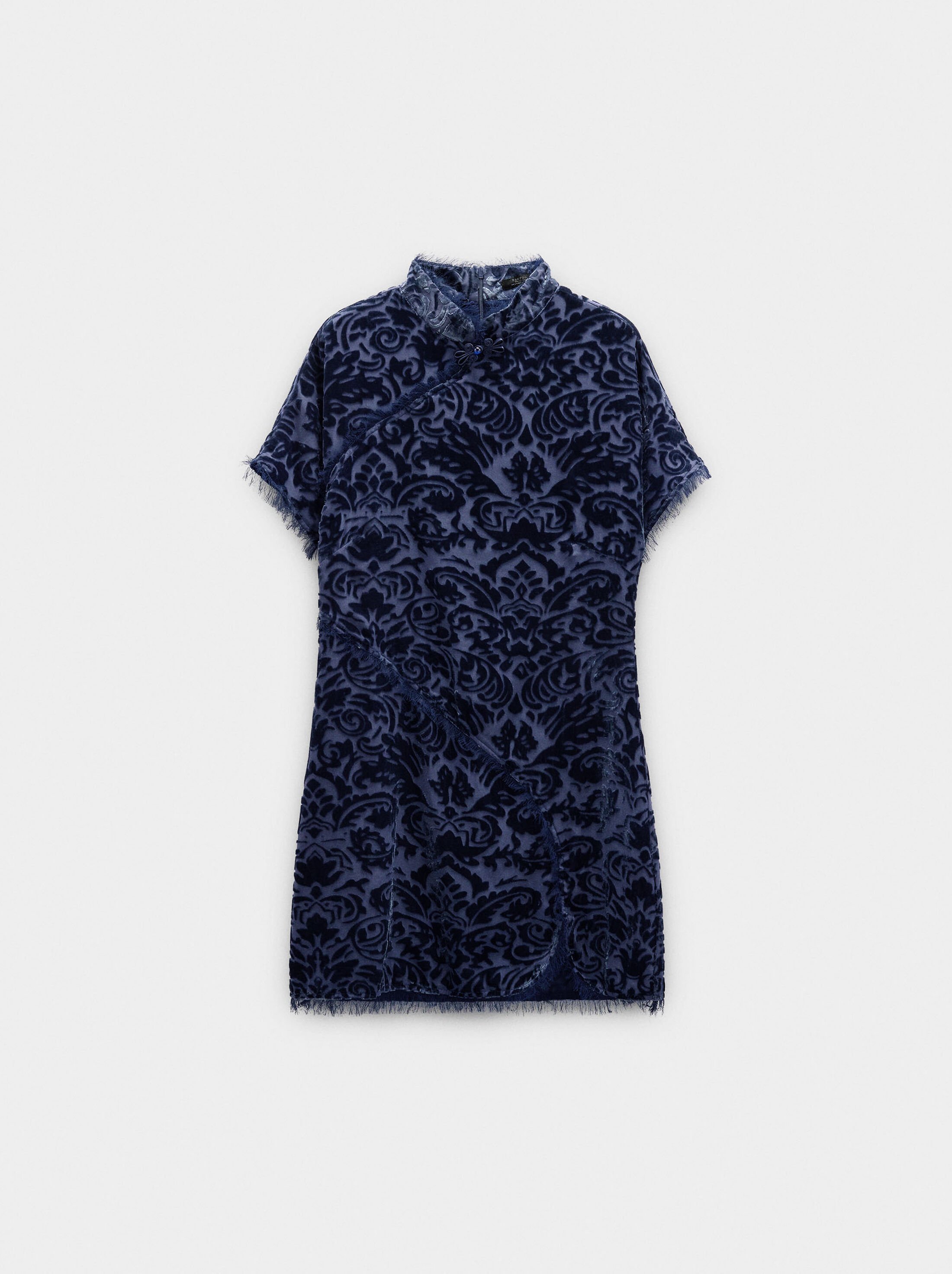 Short jacquard dress with leaf pattern image number 4.0