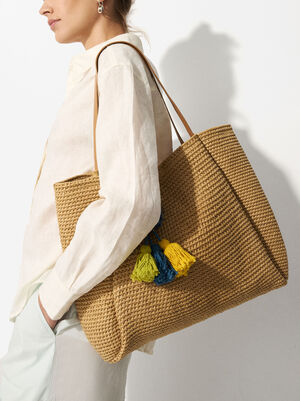 Straw Effect Shopper Bag With Pendant image number 0.0