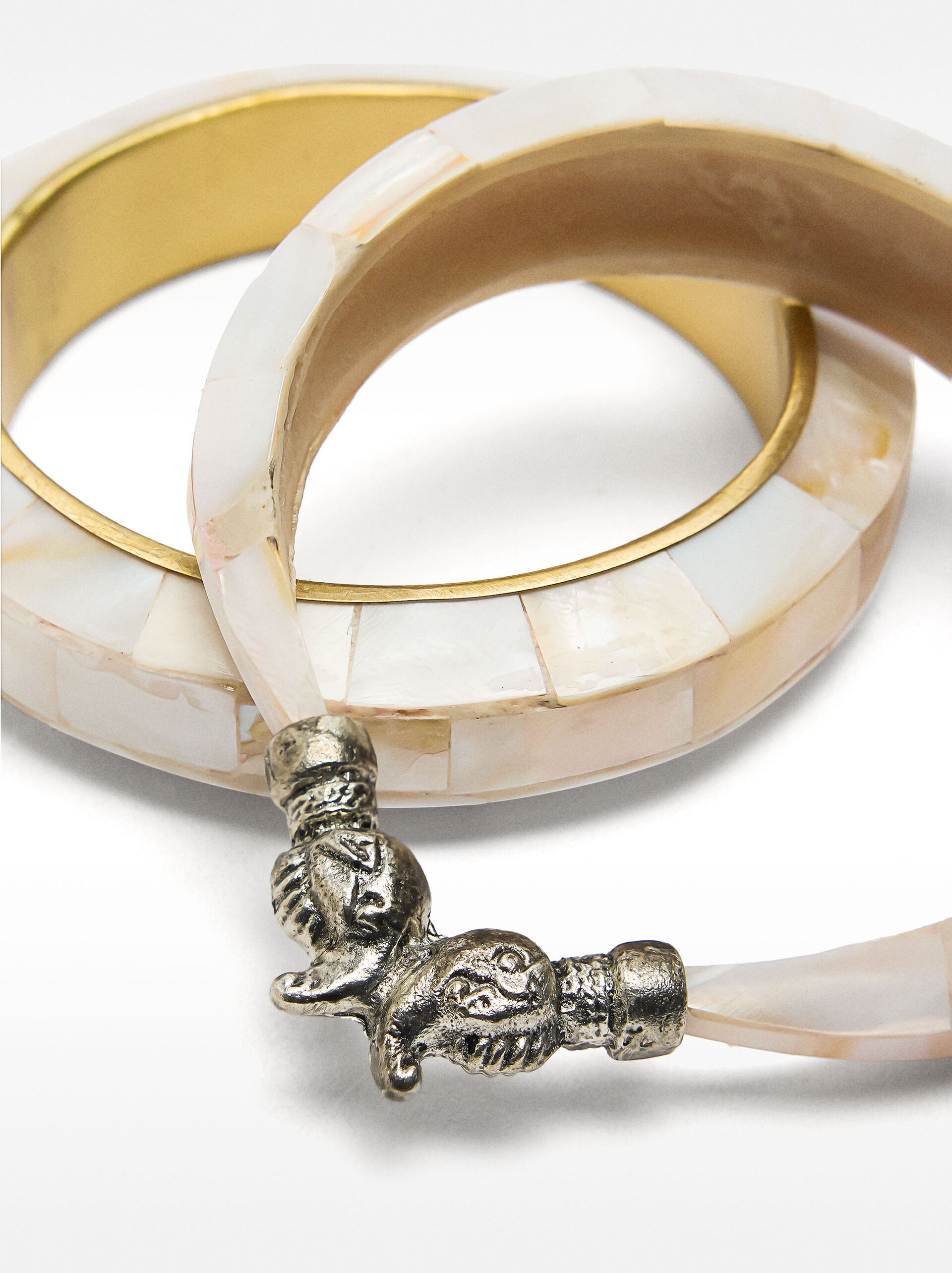 Set of bracelets with shells image number 1.0