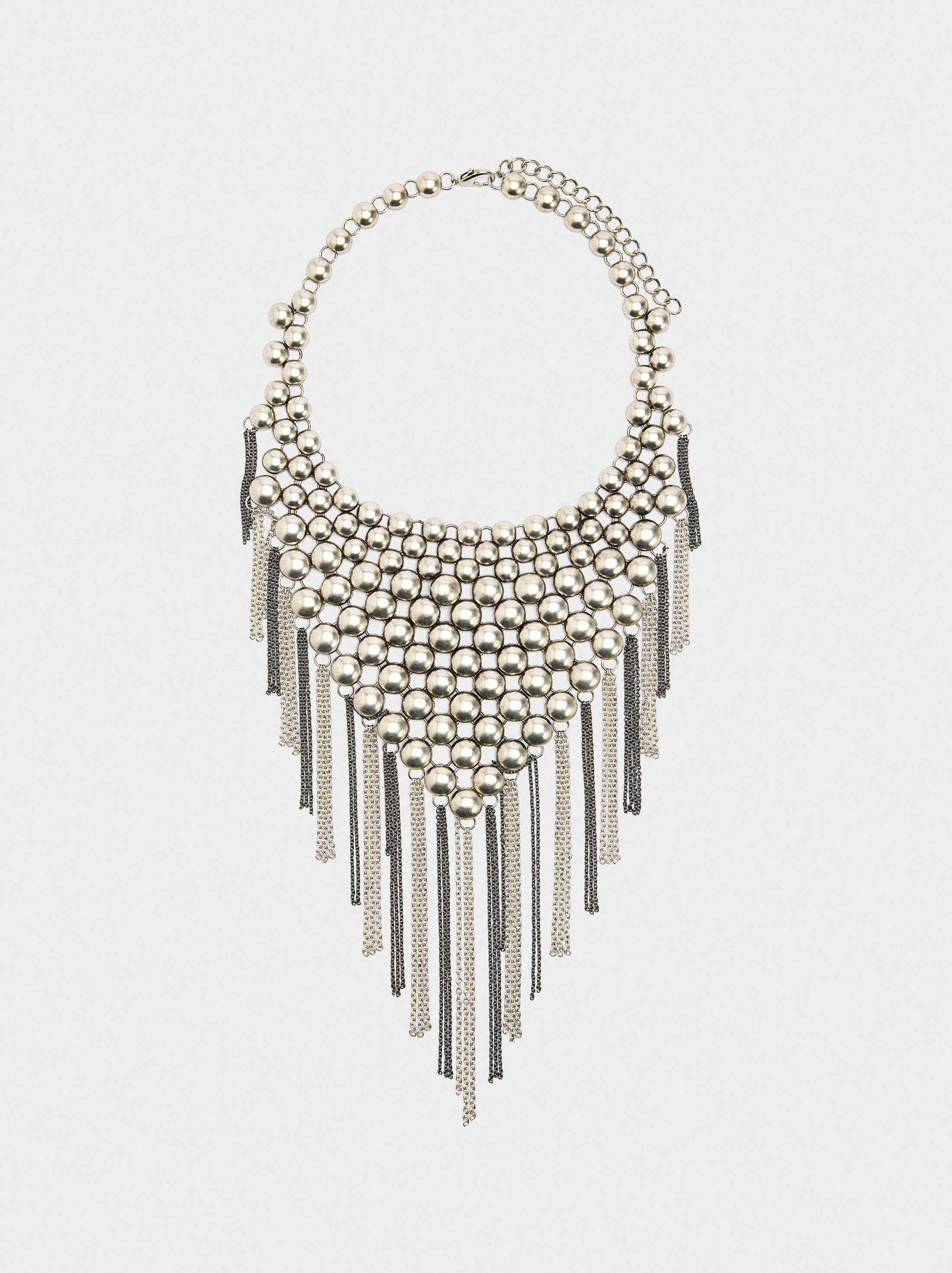 Short bib necklace with metallic fringes image number 0.0