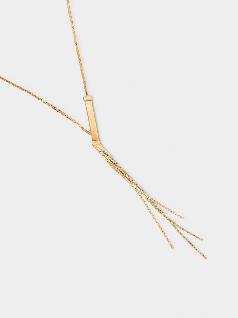 Necklace with fringe pendant