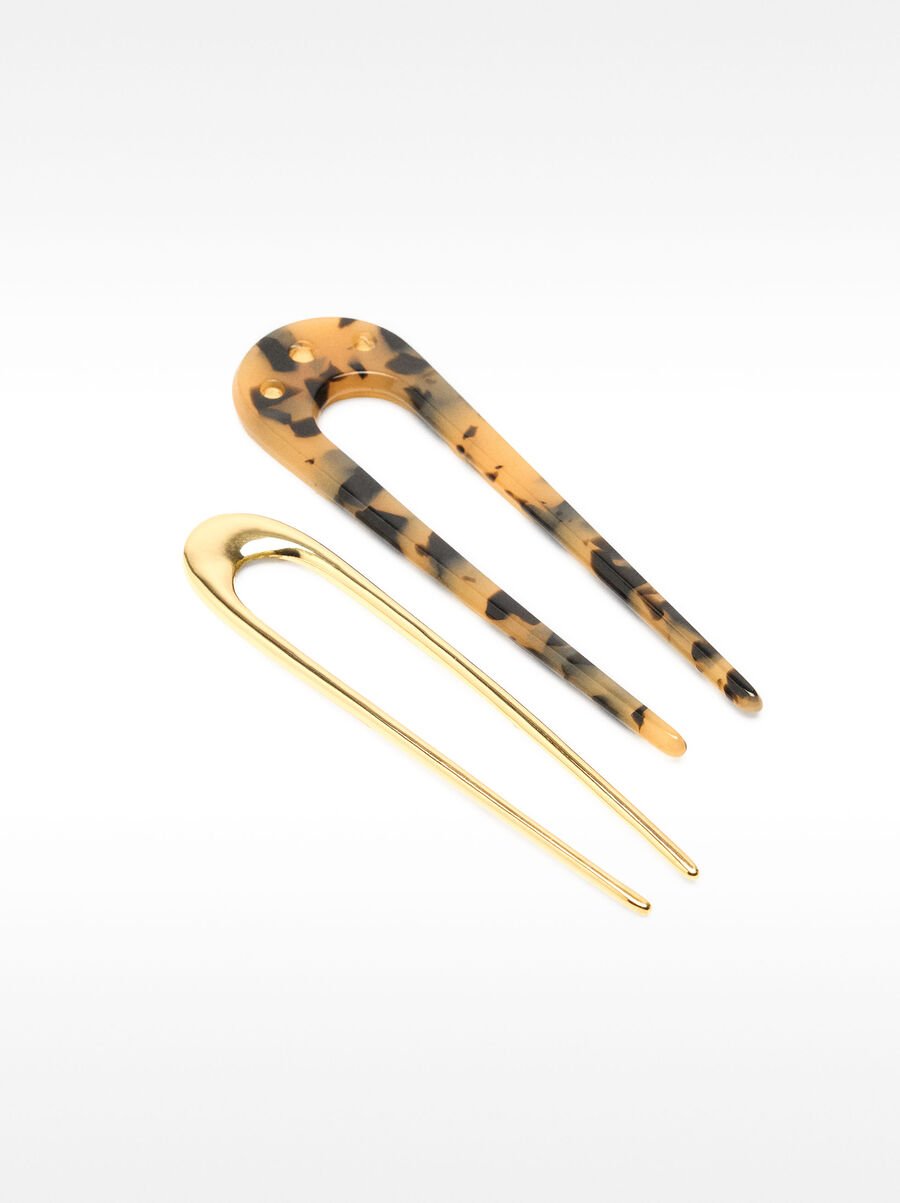 Set of hair forks with studs