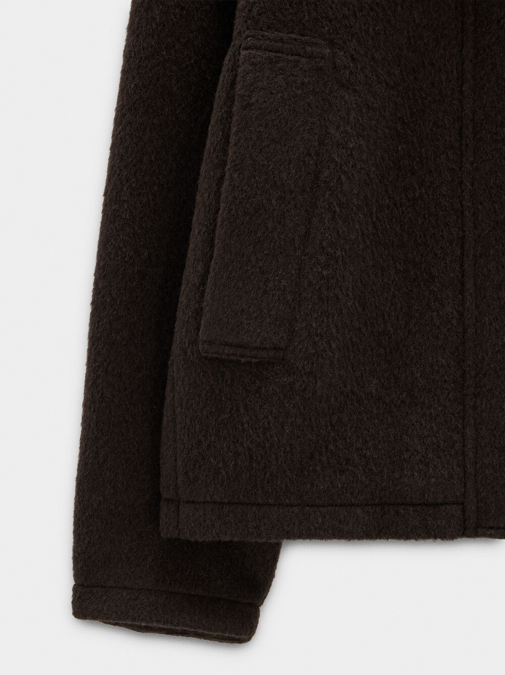 Hooded jacket with side pockets