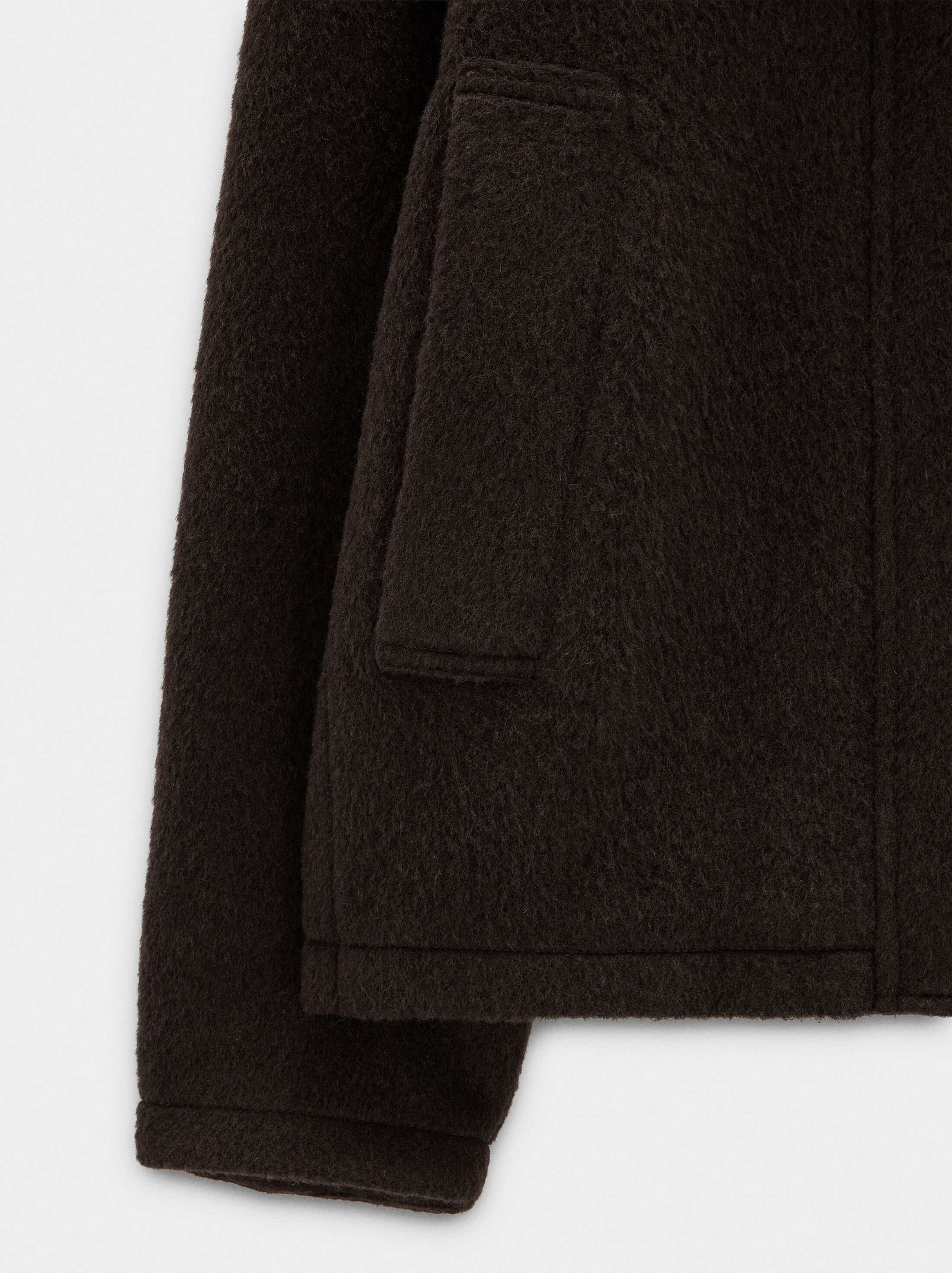 Hooded jacket with side pockets image number 6.0