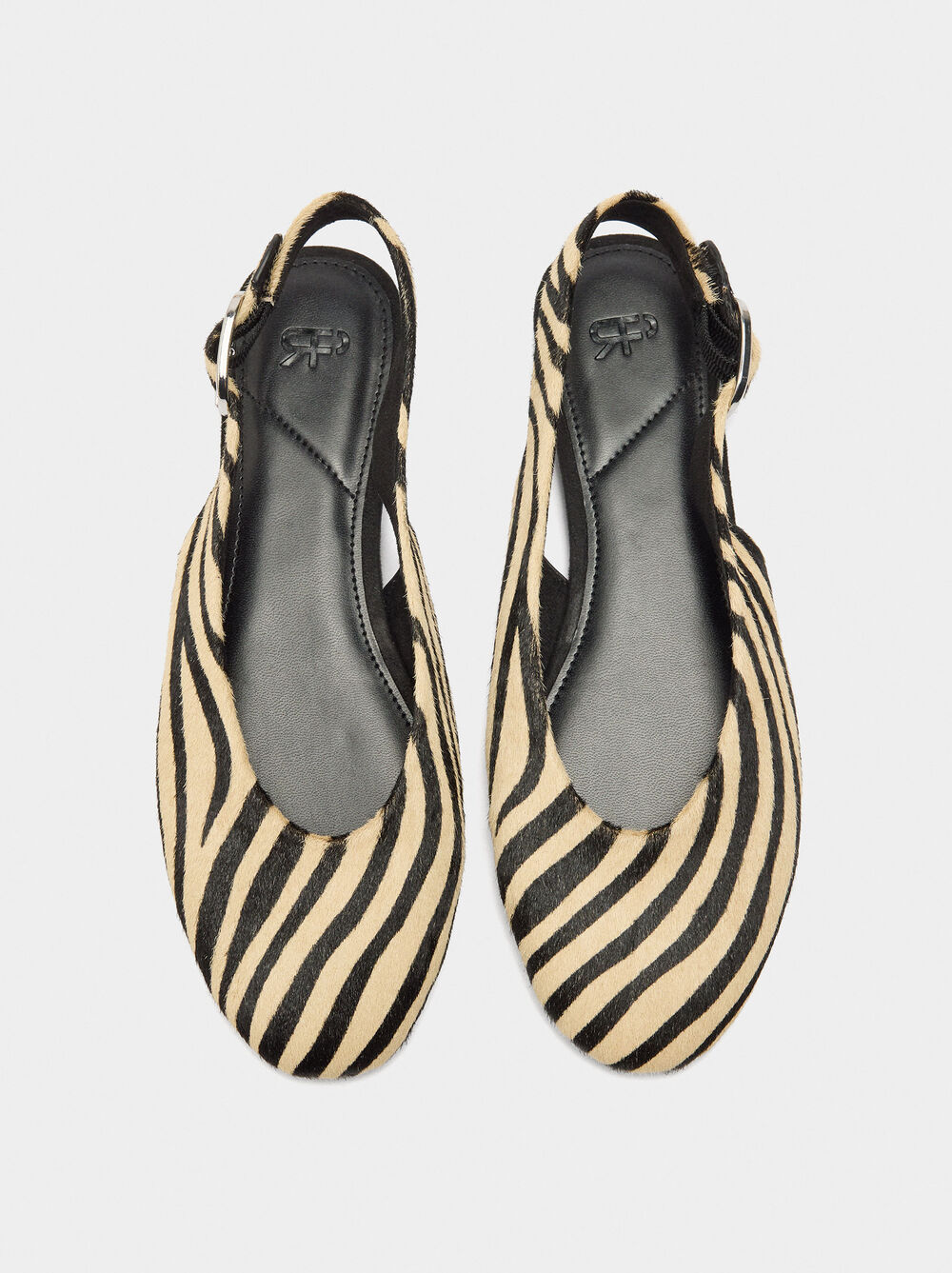 Leather ballet flats with slingback