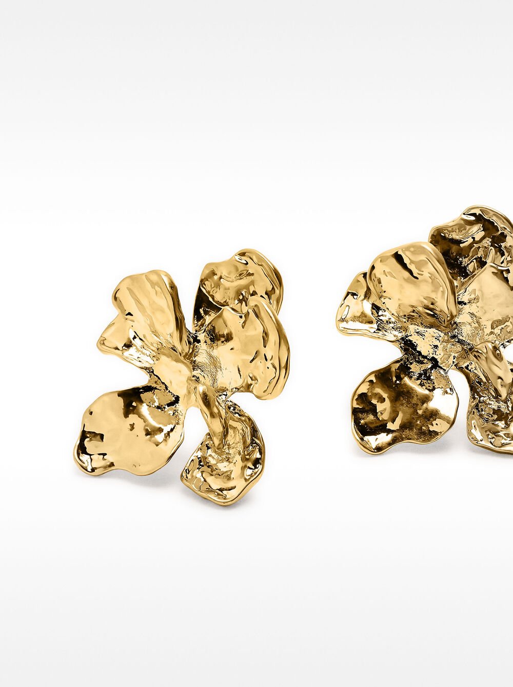 Flower earrings