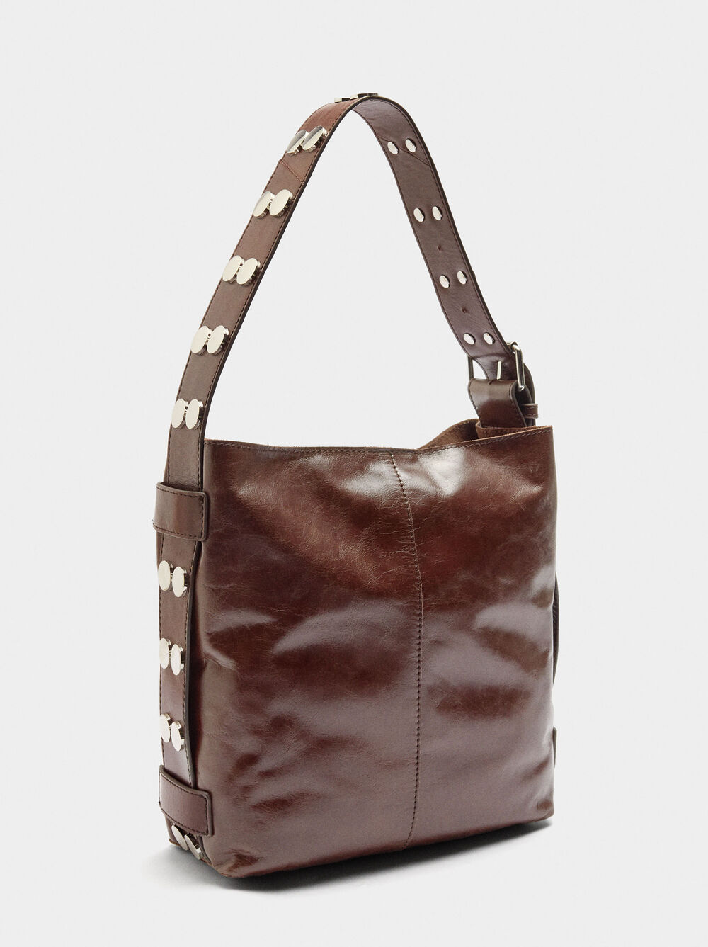 Sac à épaule en cuir avec clous