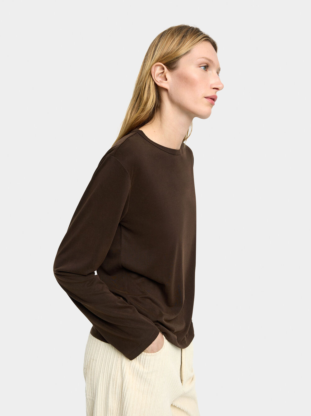 T-shirt with long sleeves