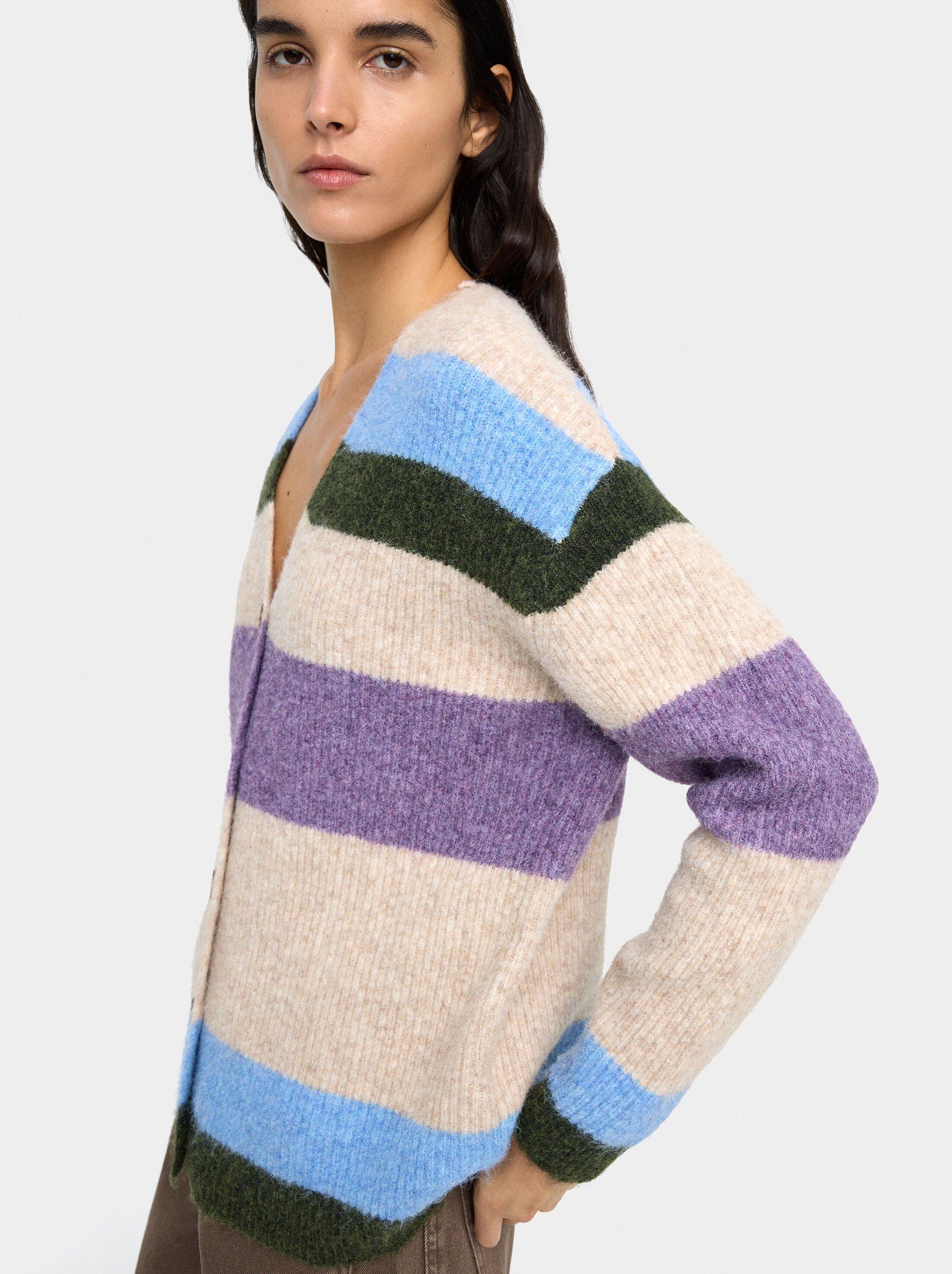Knit cardigan with stripes image number 2.0