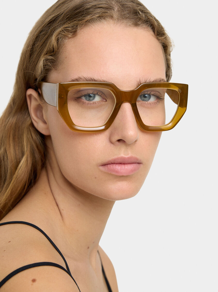 Graduated reading glasses 1.5 x