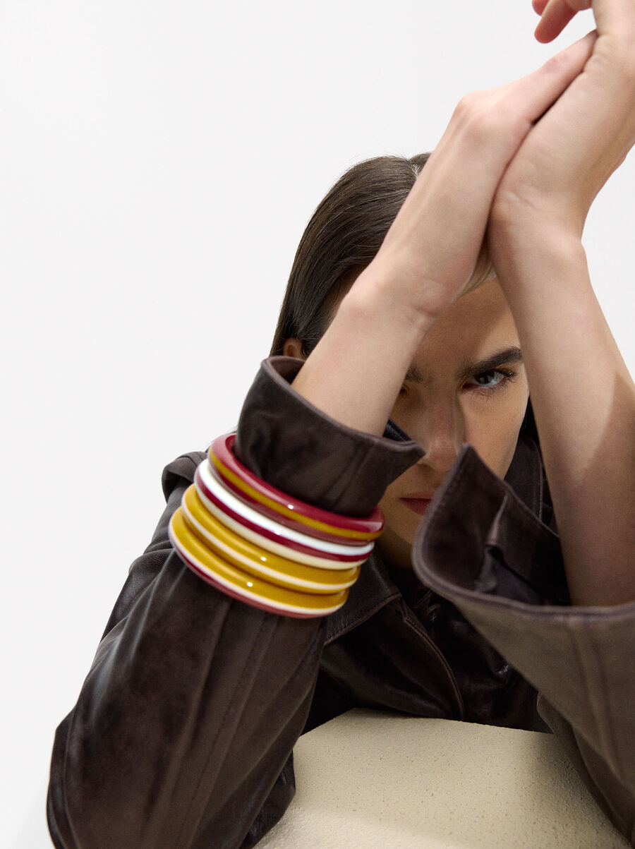 Ensemble de bracelets à rayures