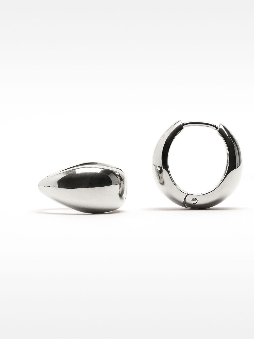 Arracades d’aro en forma de gota – acer inoxidable