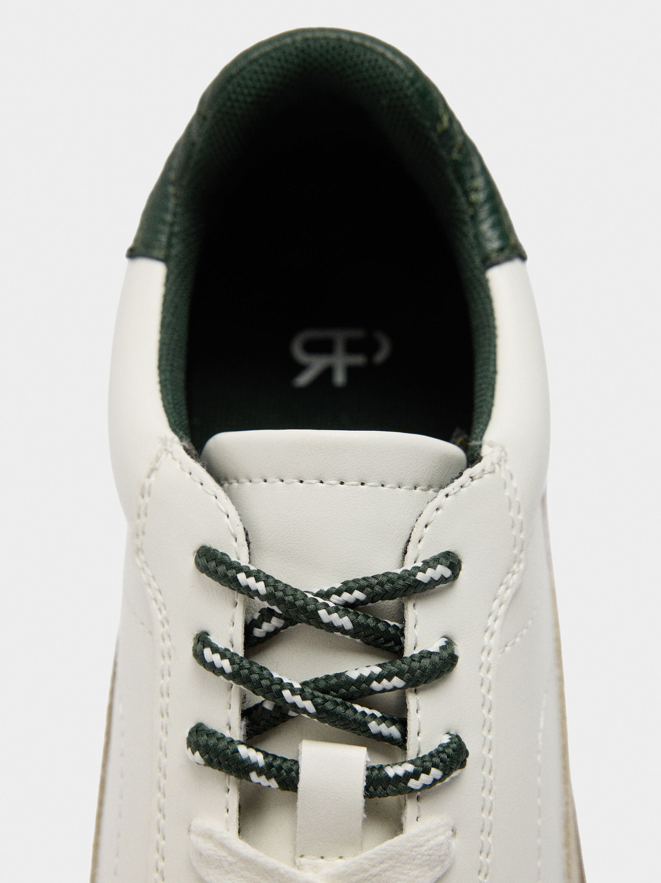 Contrast sneakers image number 4.0