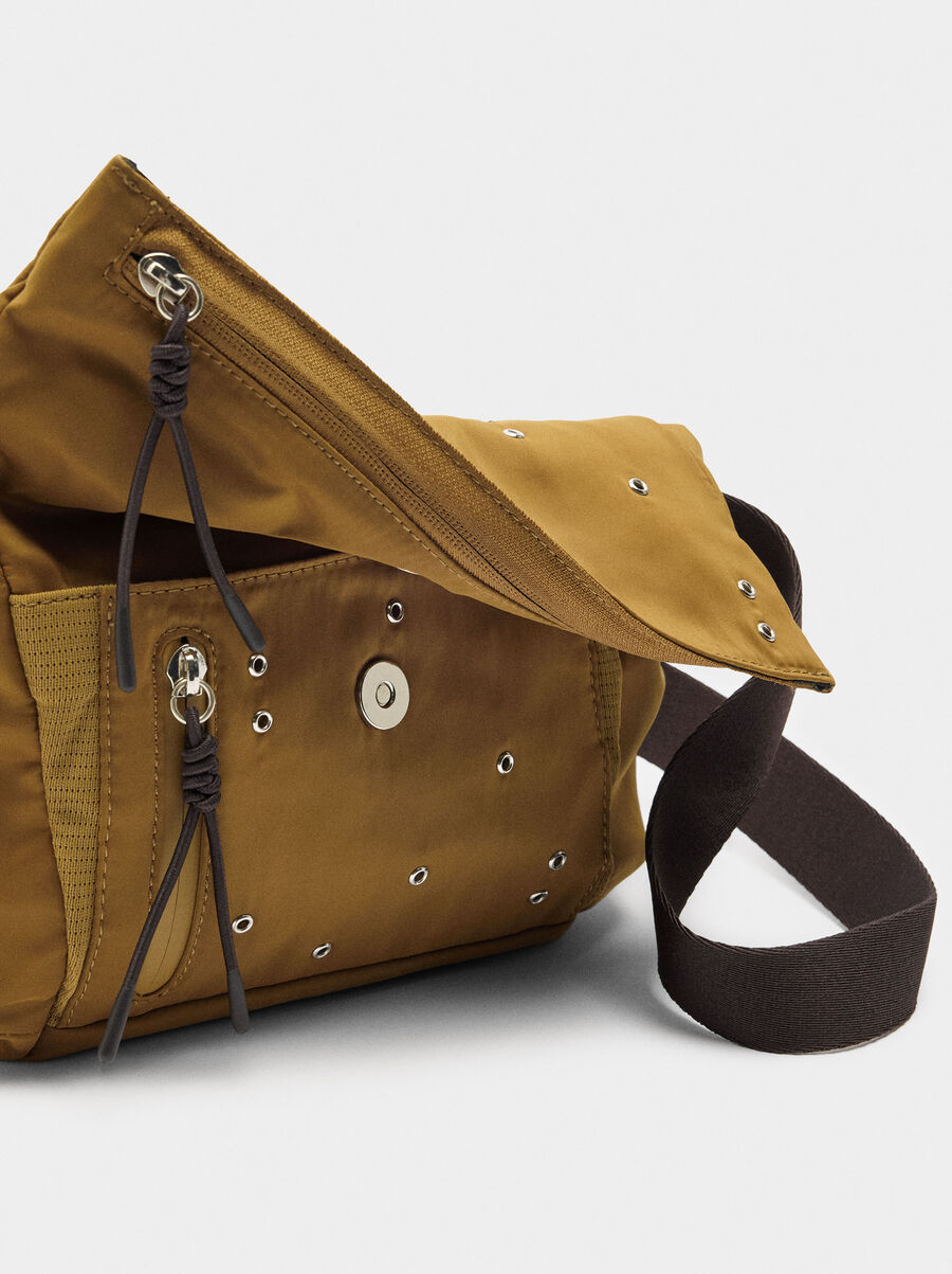 Belt bag of nylon with studs