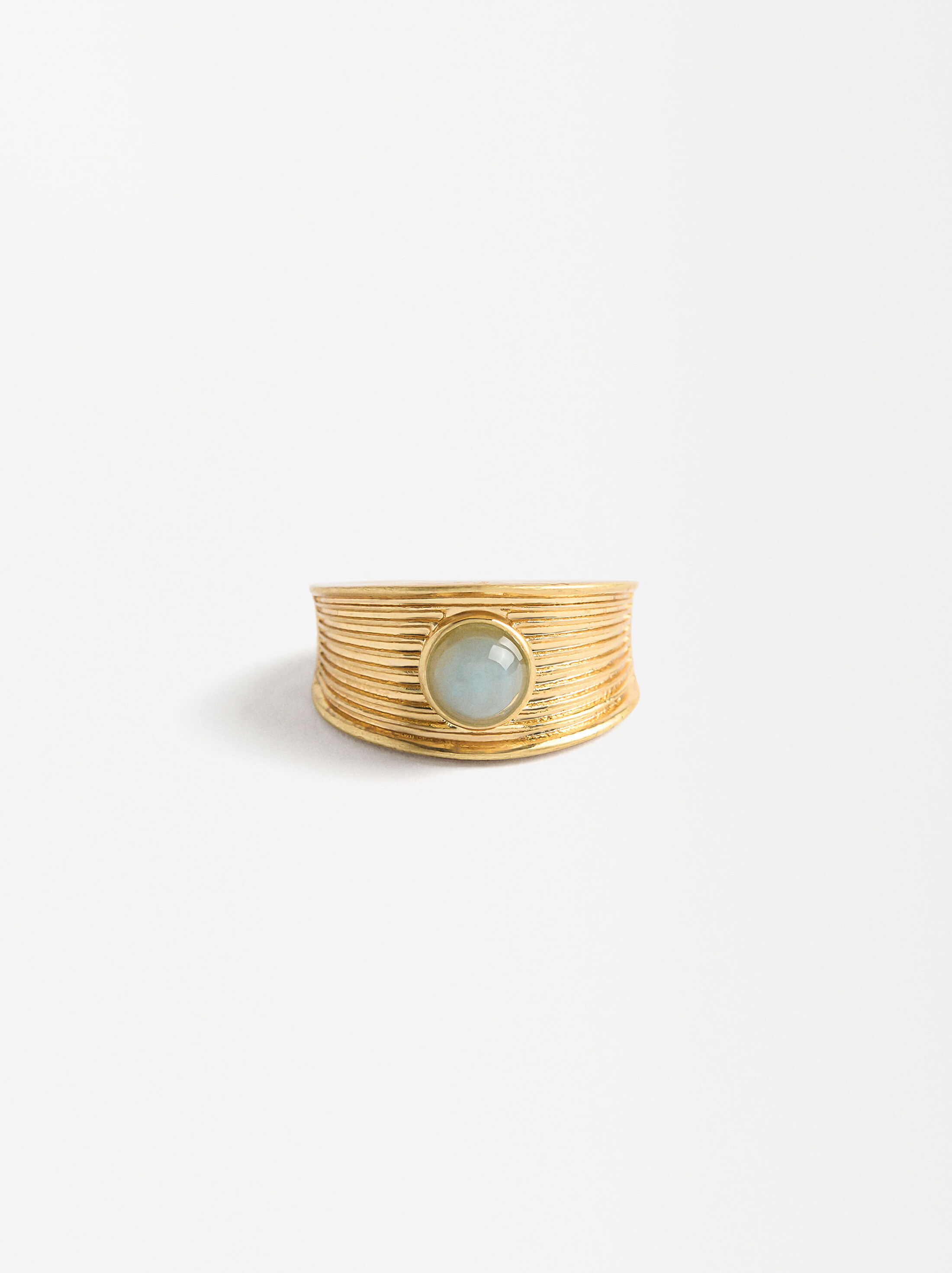 Ring with color details image number 0.0
