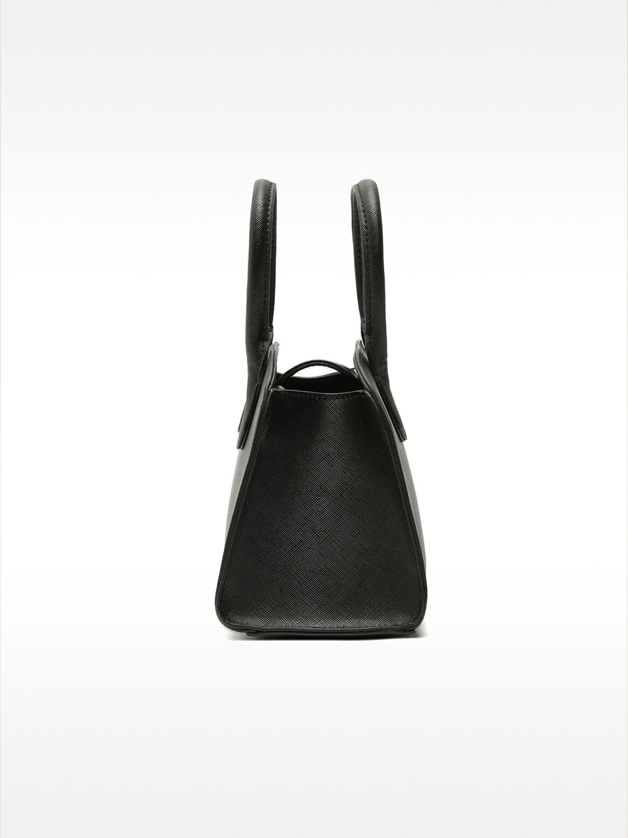 Tote bag with shoulder strap