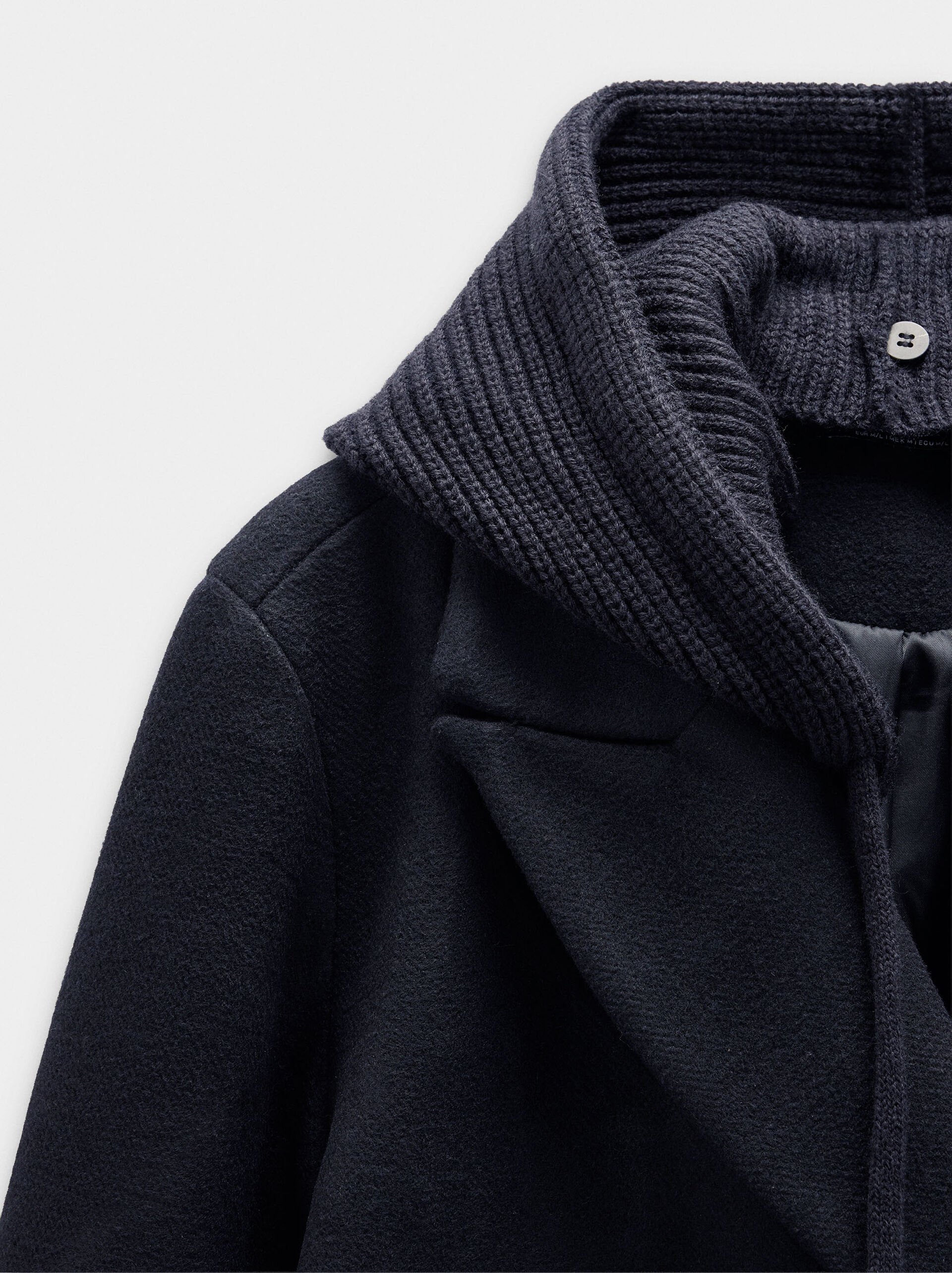 Jacket with wool blend with removable hood image number 6.0
