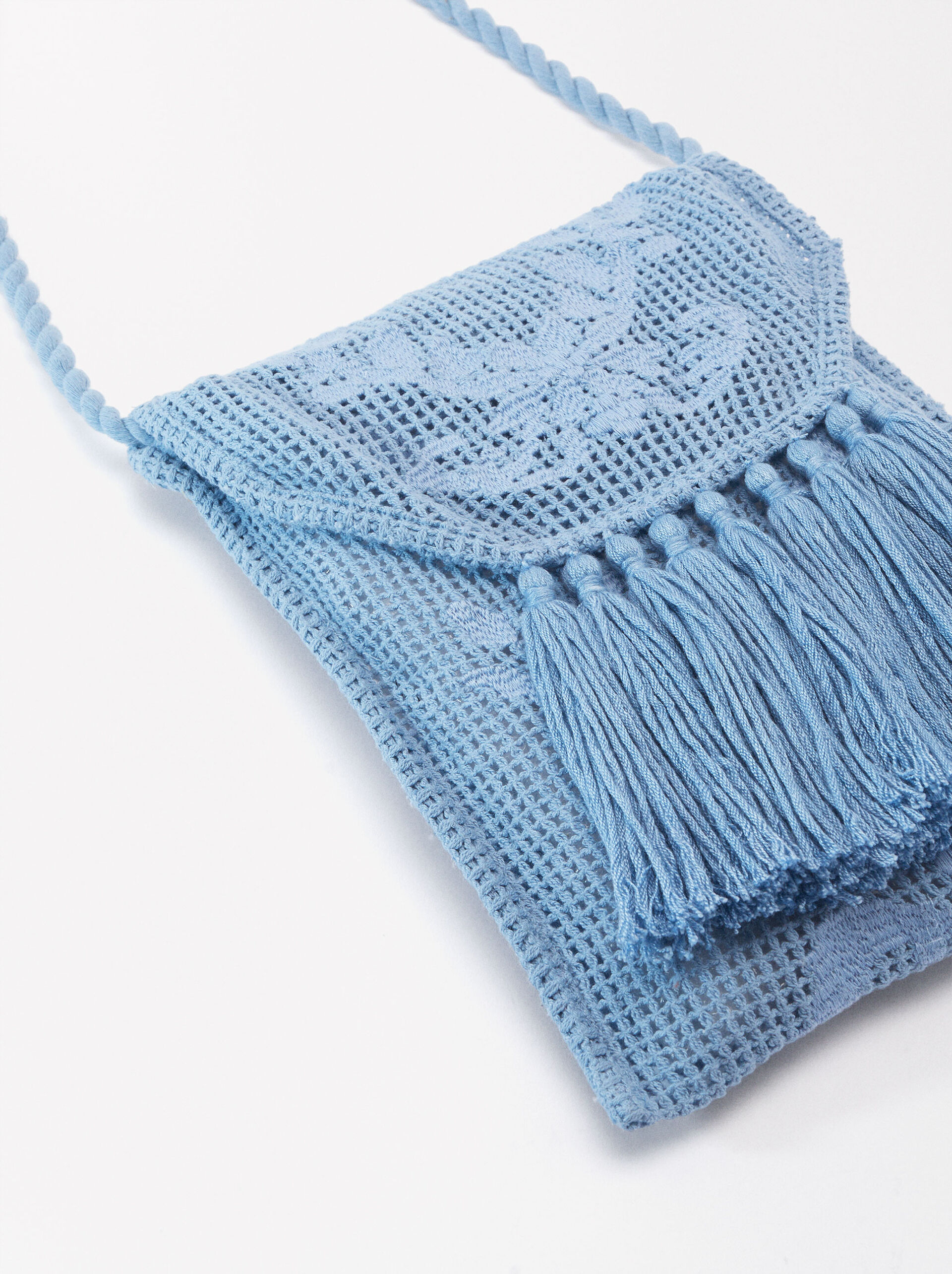Crochet Crossbody Bag image number 3.0