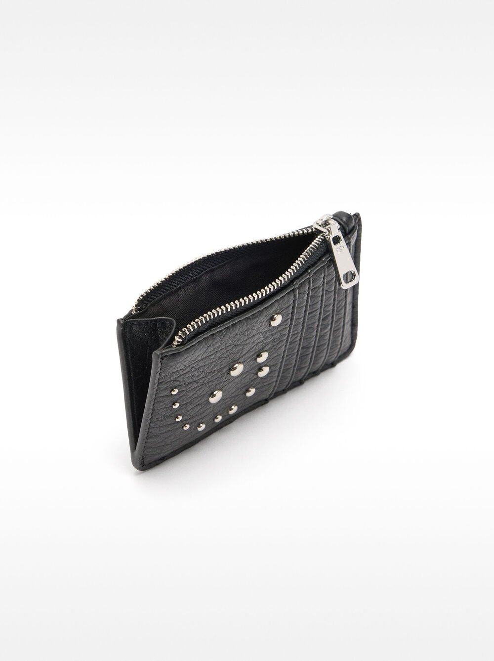 Basic card holder with studs