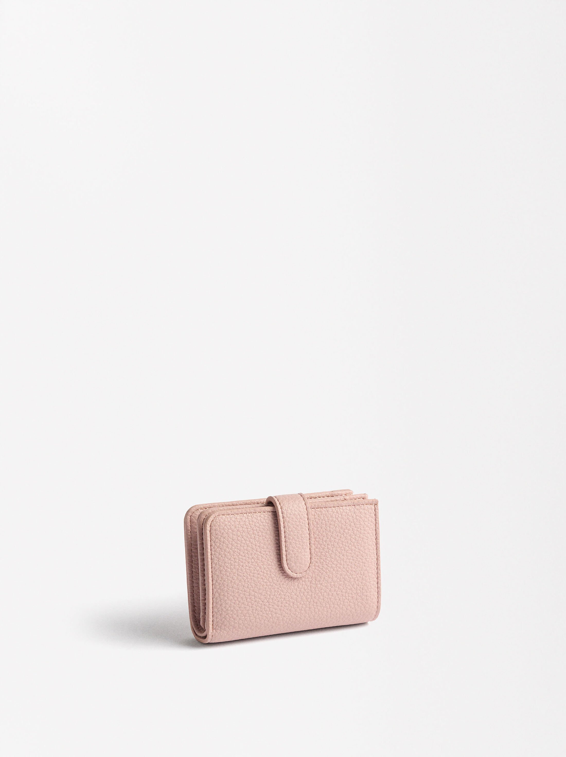 Cartera con textura image number 2.0