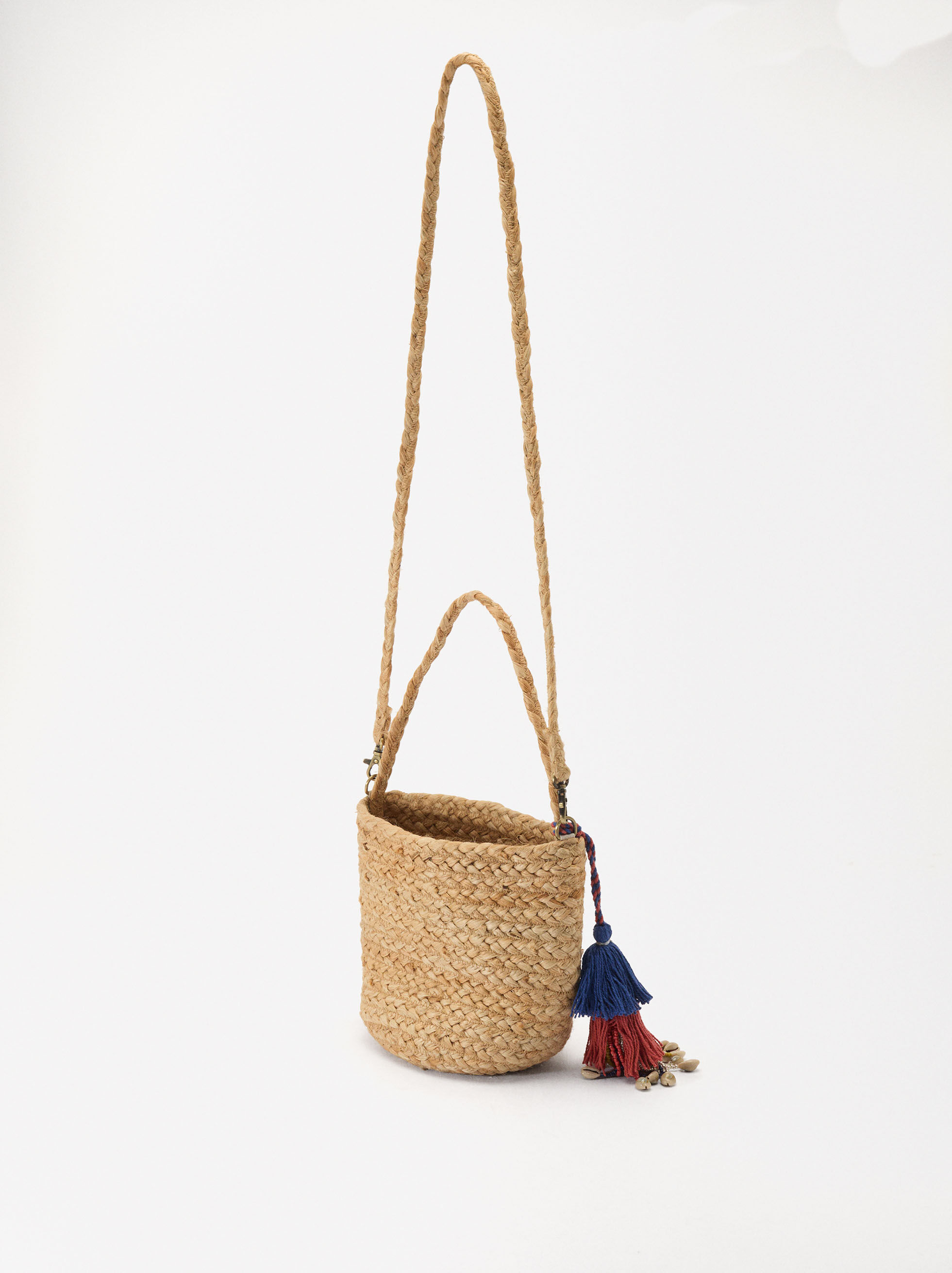 Straw Bucket Bag With Tassel
