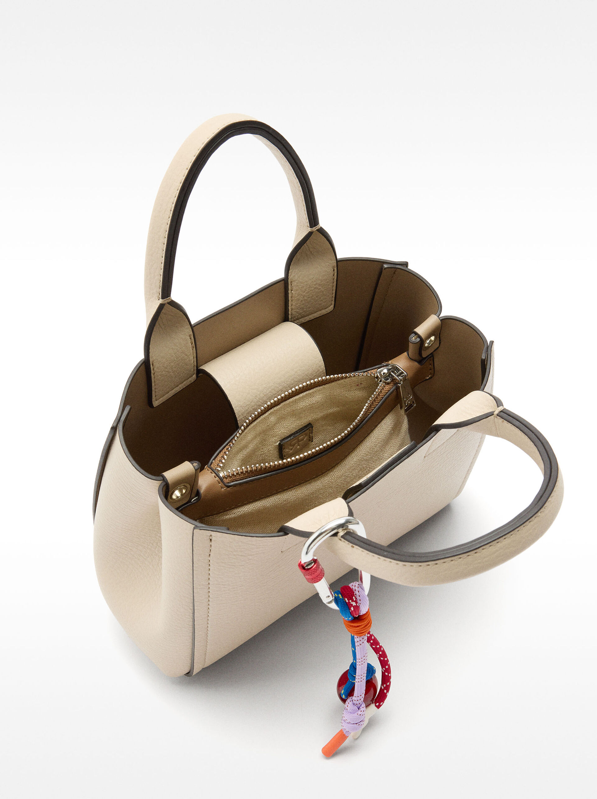 Tote bag with pendant S image number 3.0