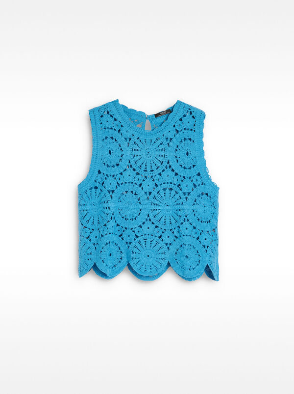100% cotton knit top