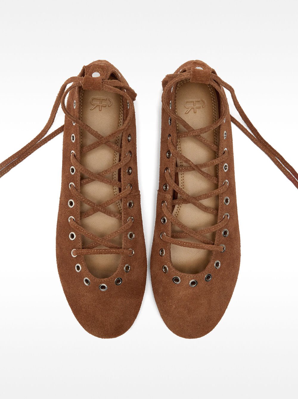 Ballerines en cuir avec lanières croisées