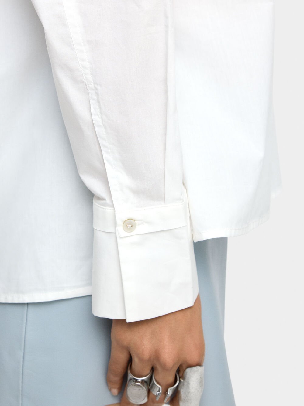 Long-sleeve shirt with 100% cotton