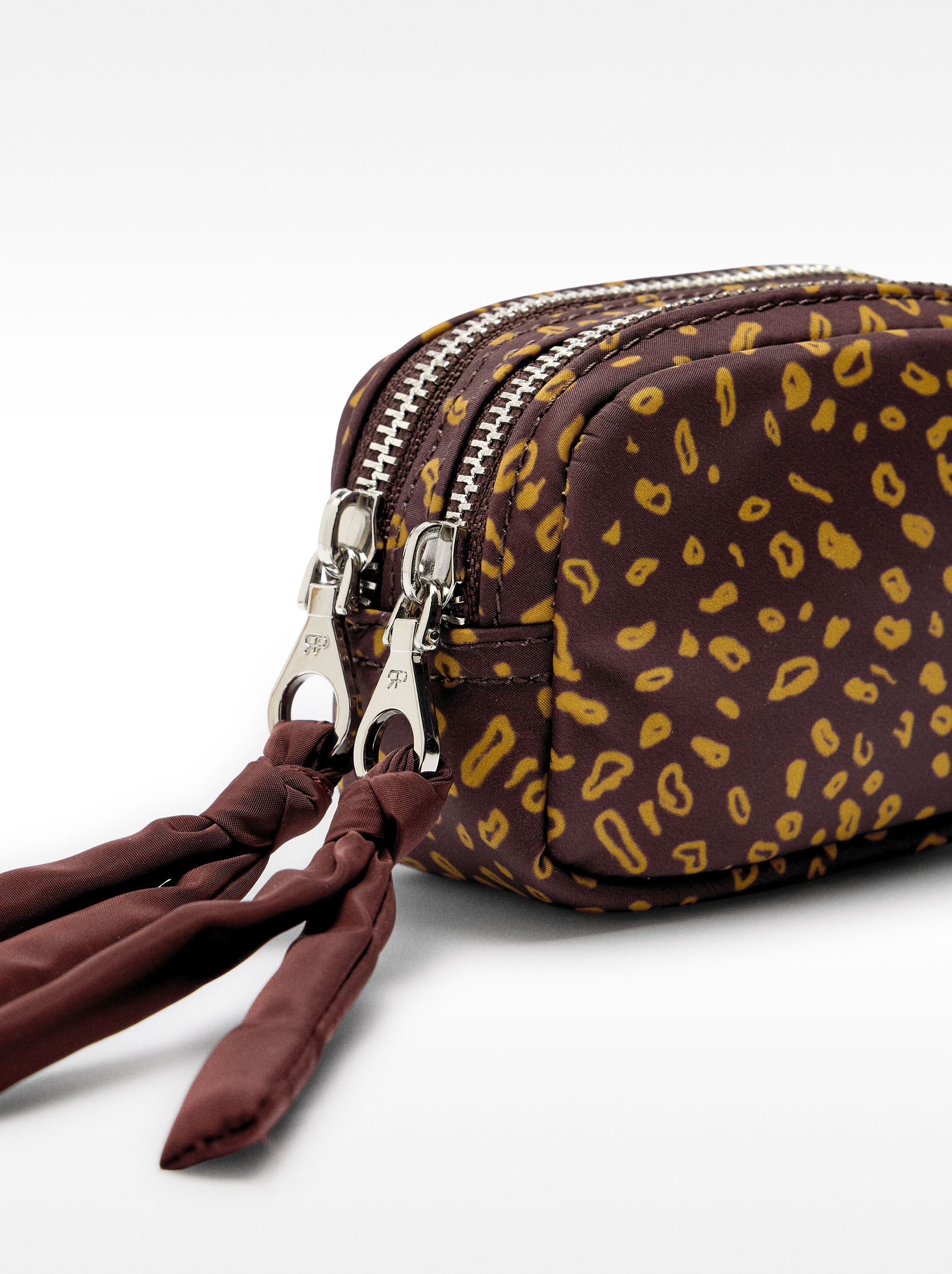 Printed nylon coin purse image number 1.0