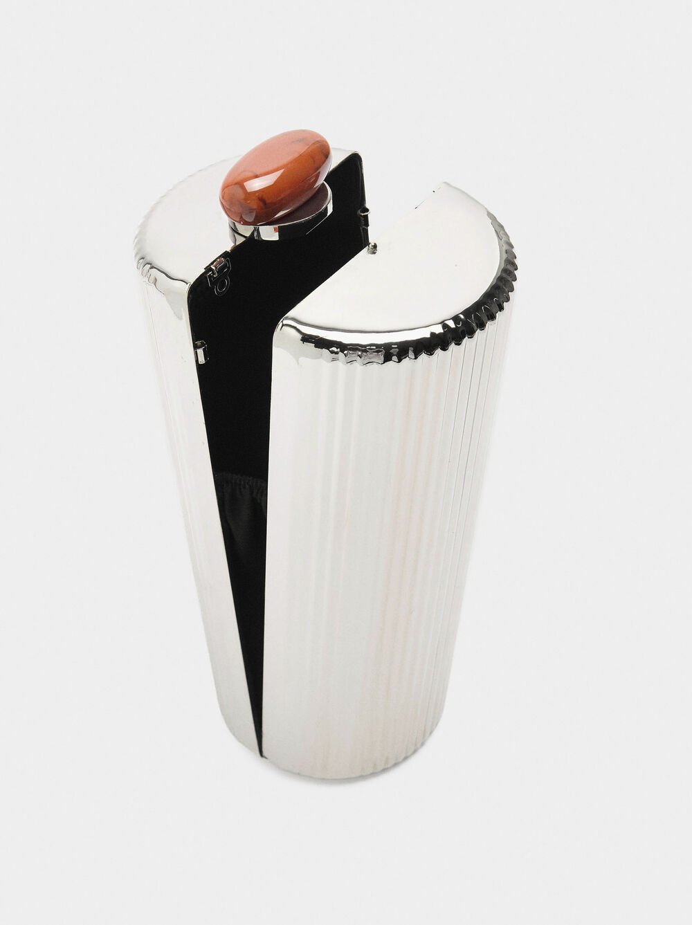 Cylindrical metal clutch